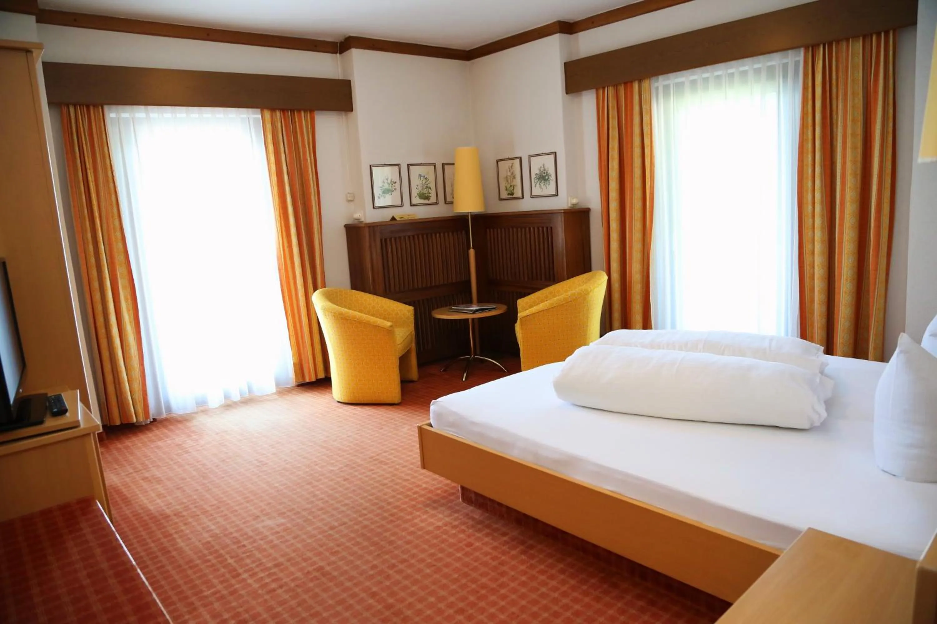 Bed in Seegasthof Hois'n Wirt - Hotel mit Wellnessbereich