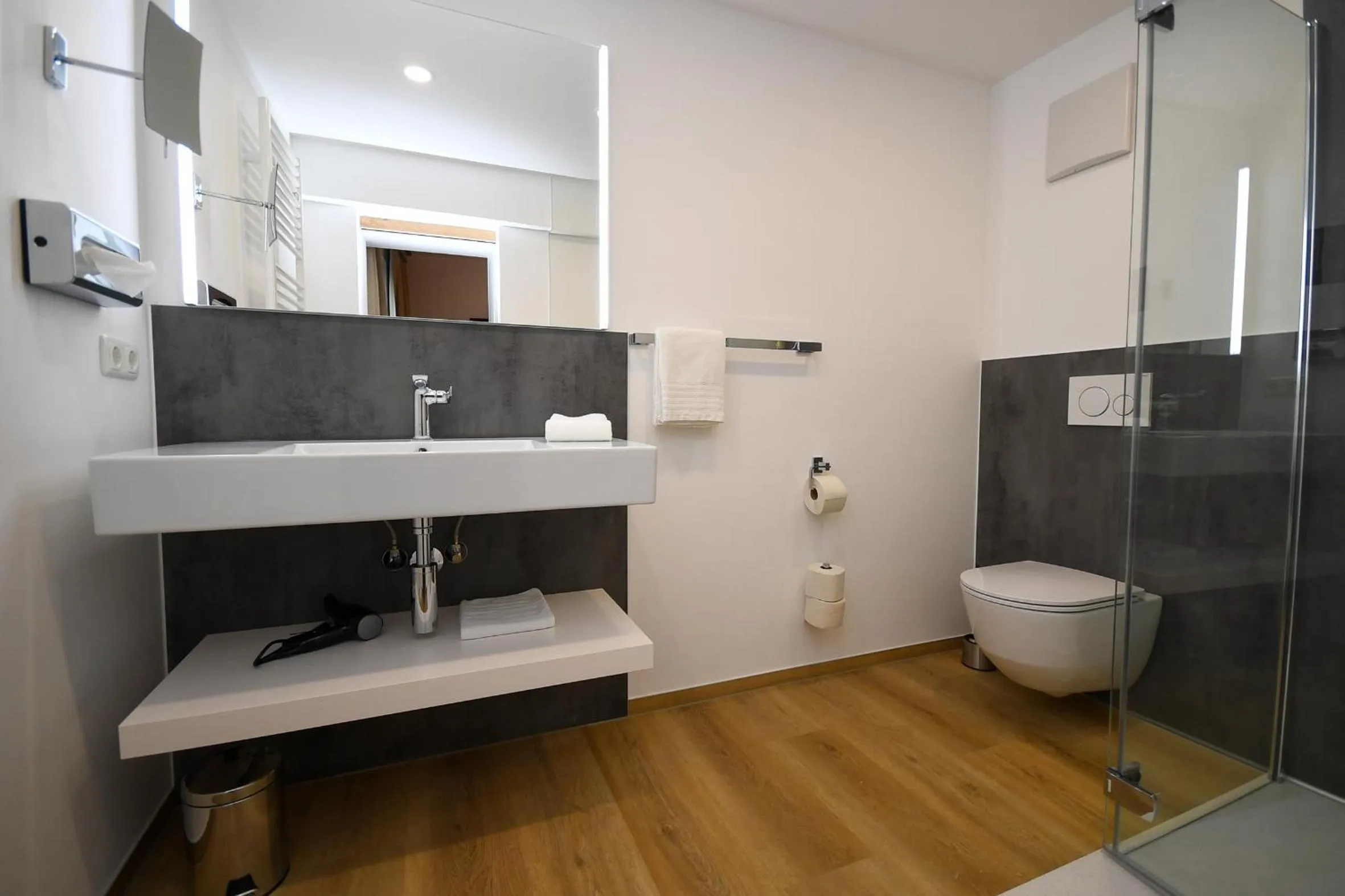 Bathroom in Seegasthof Hois'n Wirt - Hotel mit Wellnessbereich