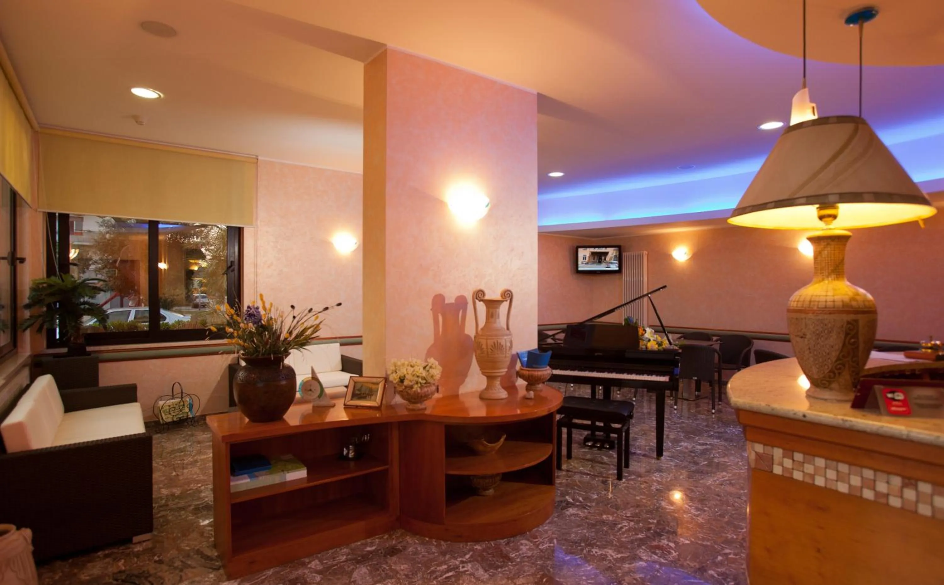 Lobby or reception in Hotel Florida