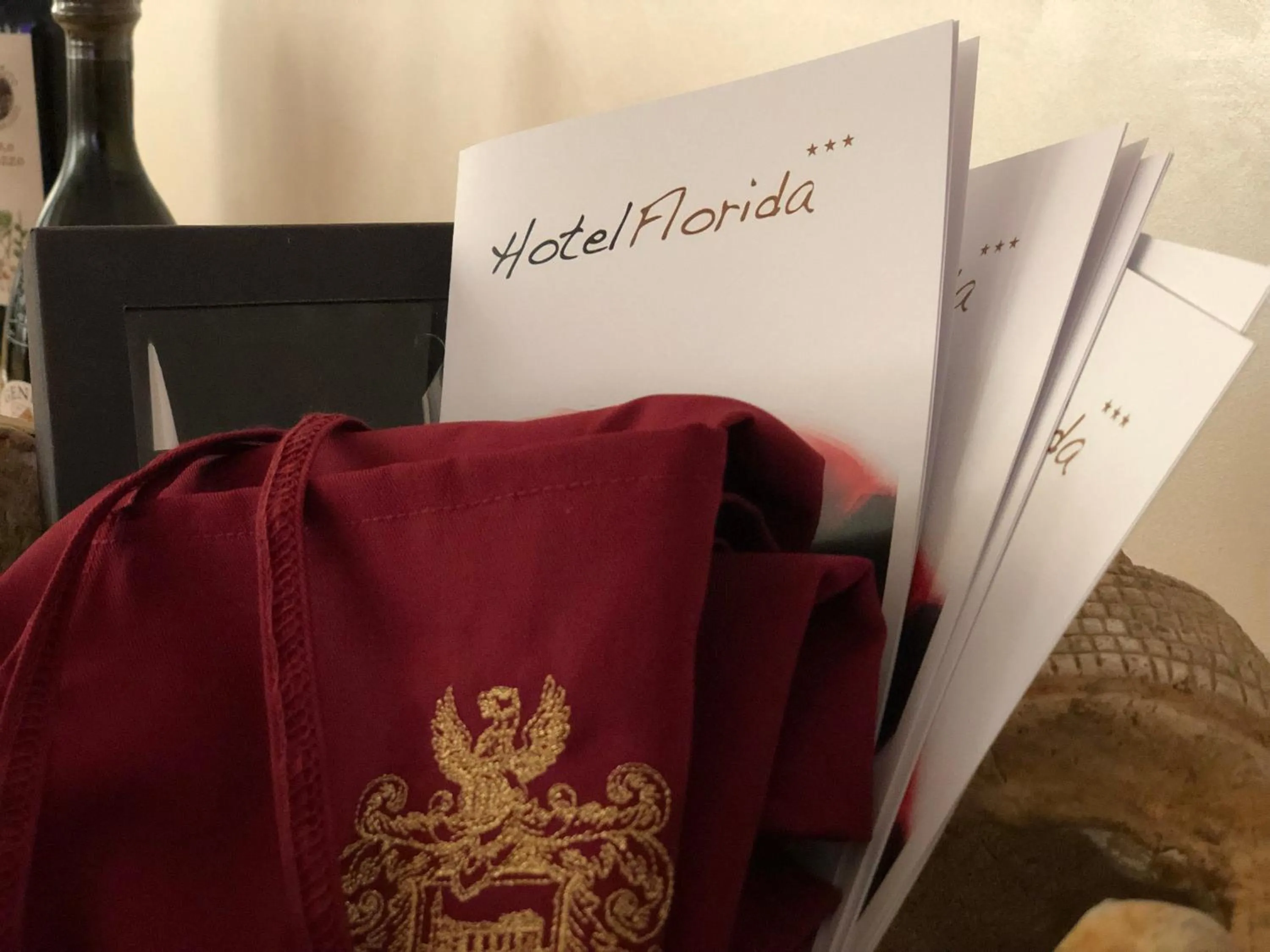 Drinks in Hotel Florida