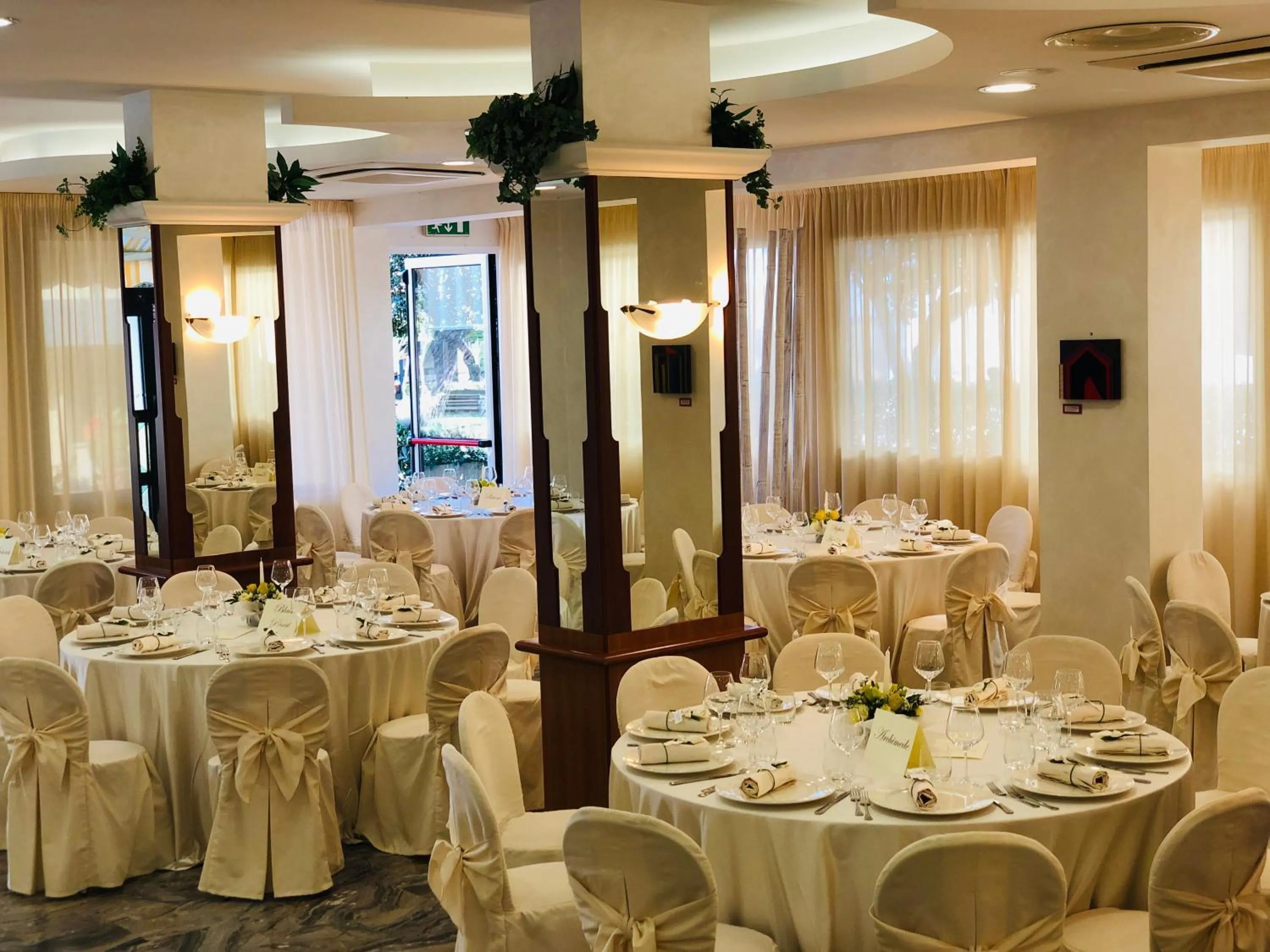 Banquet/Function facilities in Hotel Florida