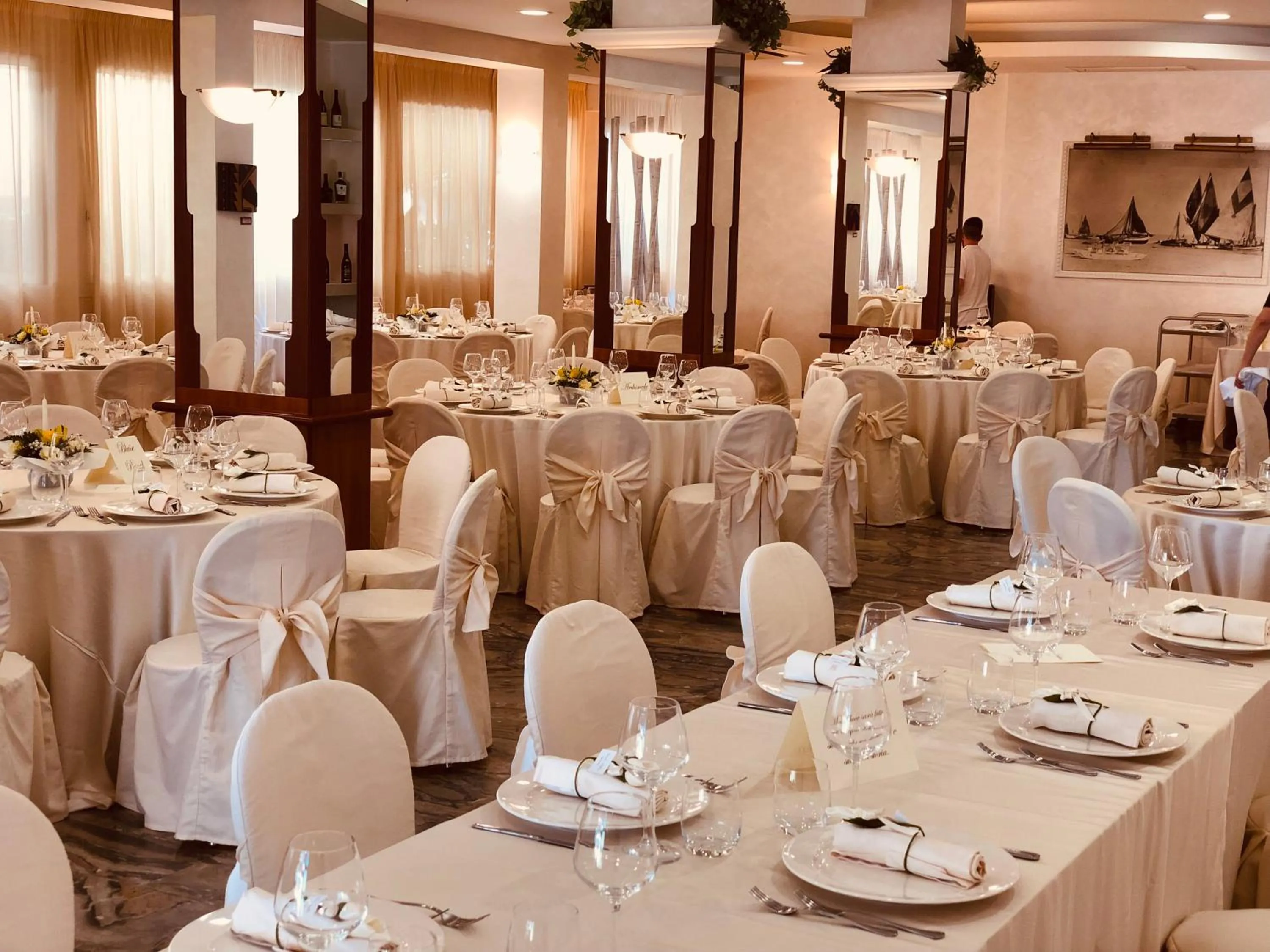 Banquet/Function facilities in Hotel Florida