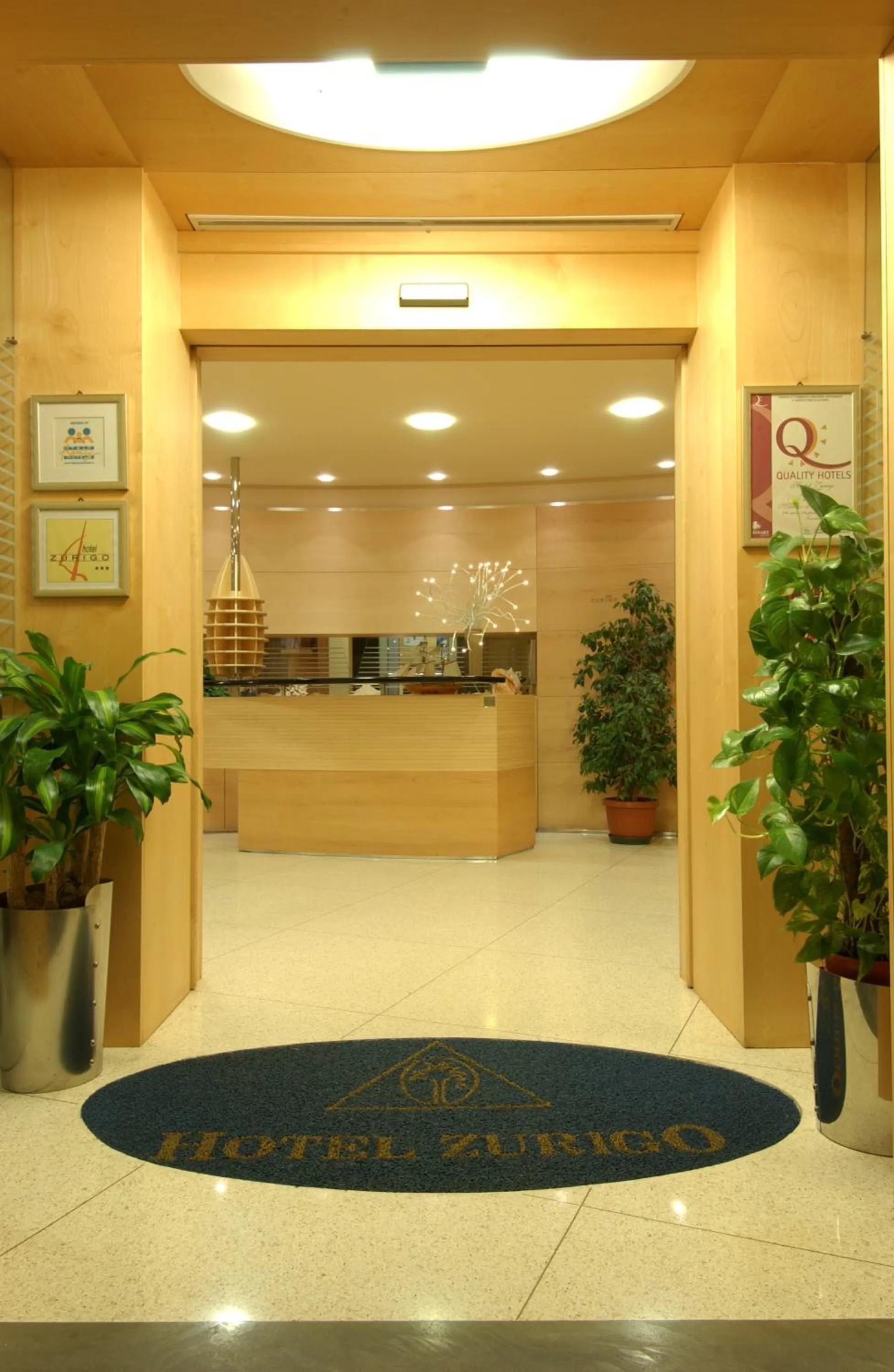 Facade/entrance in Hotel Zurigo