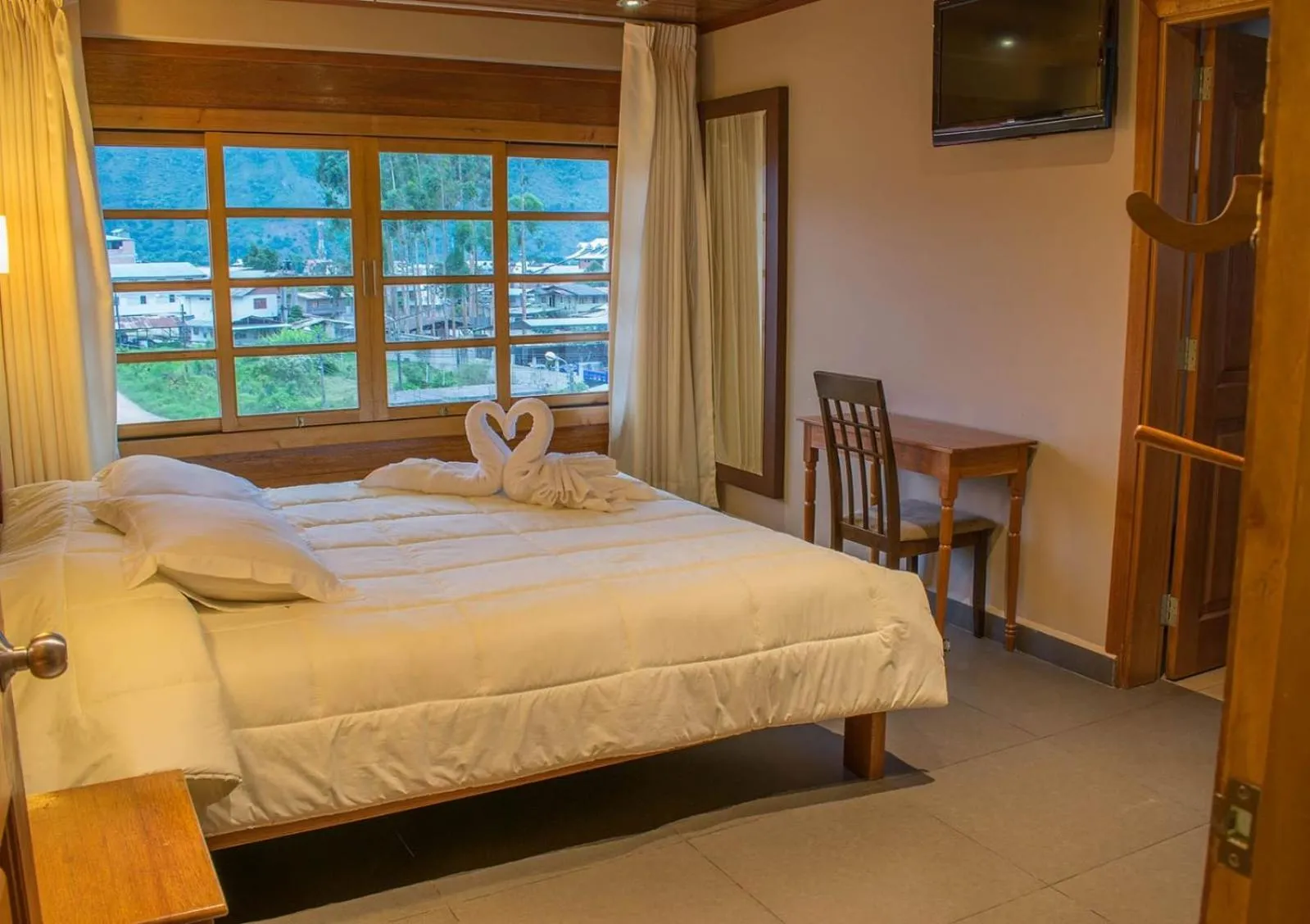 City view, Bed in Hotel Heidinger