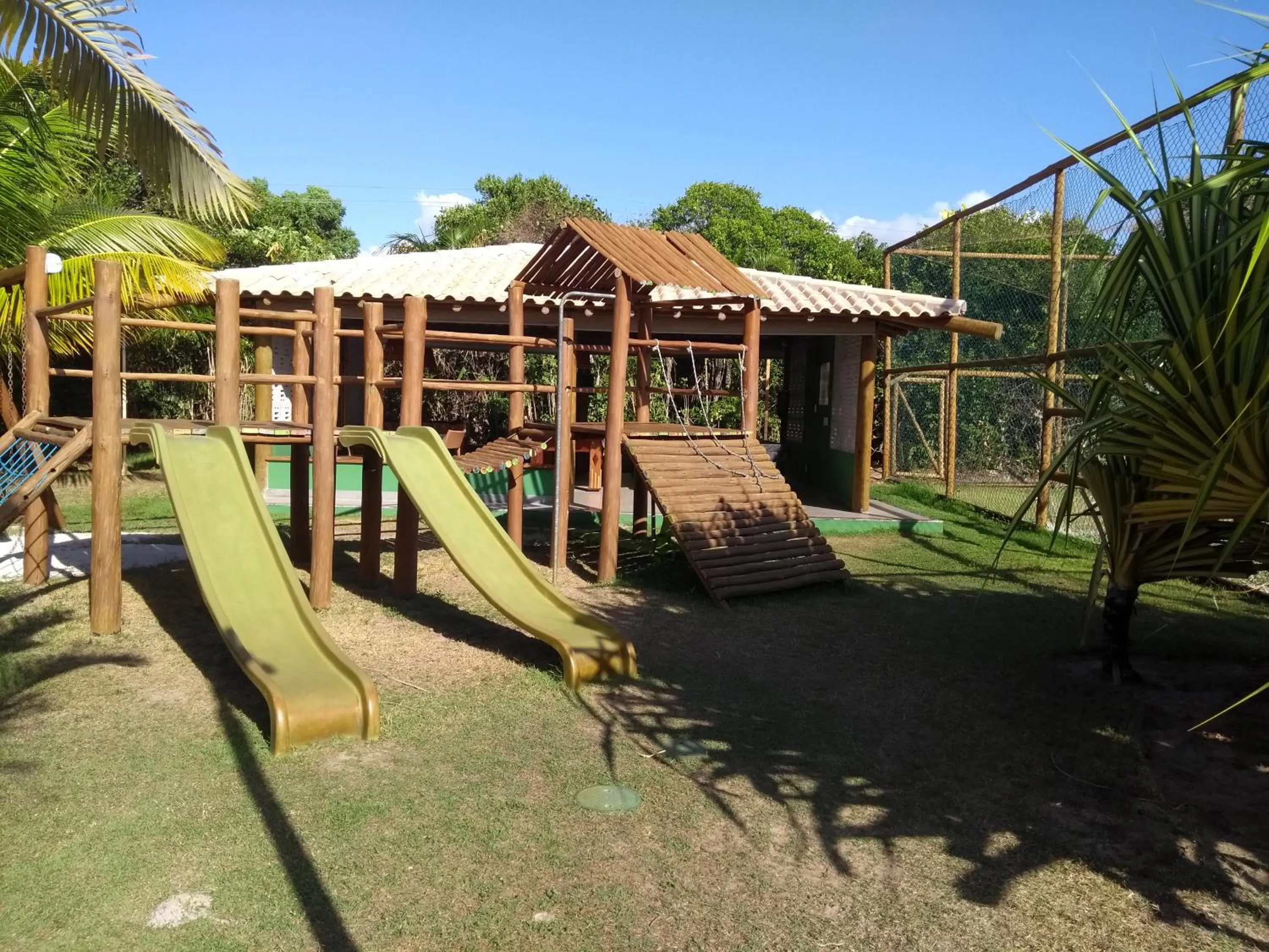 Children play ground in Itacimirim - Quinta das Lagoas Residence