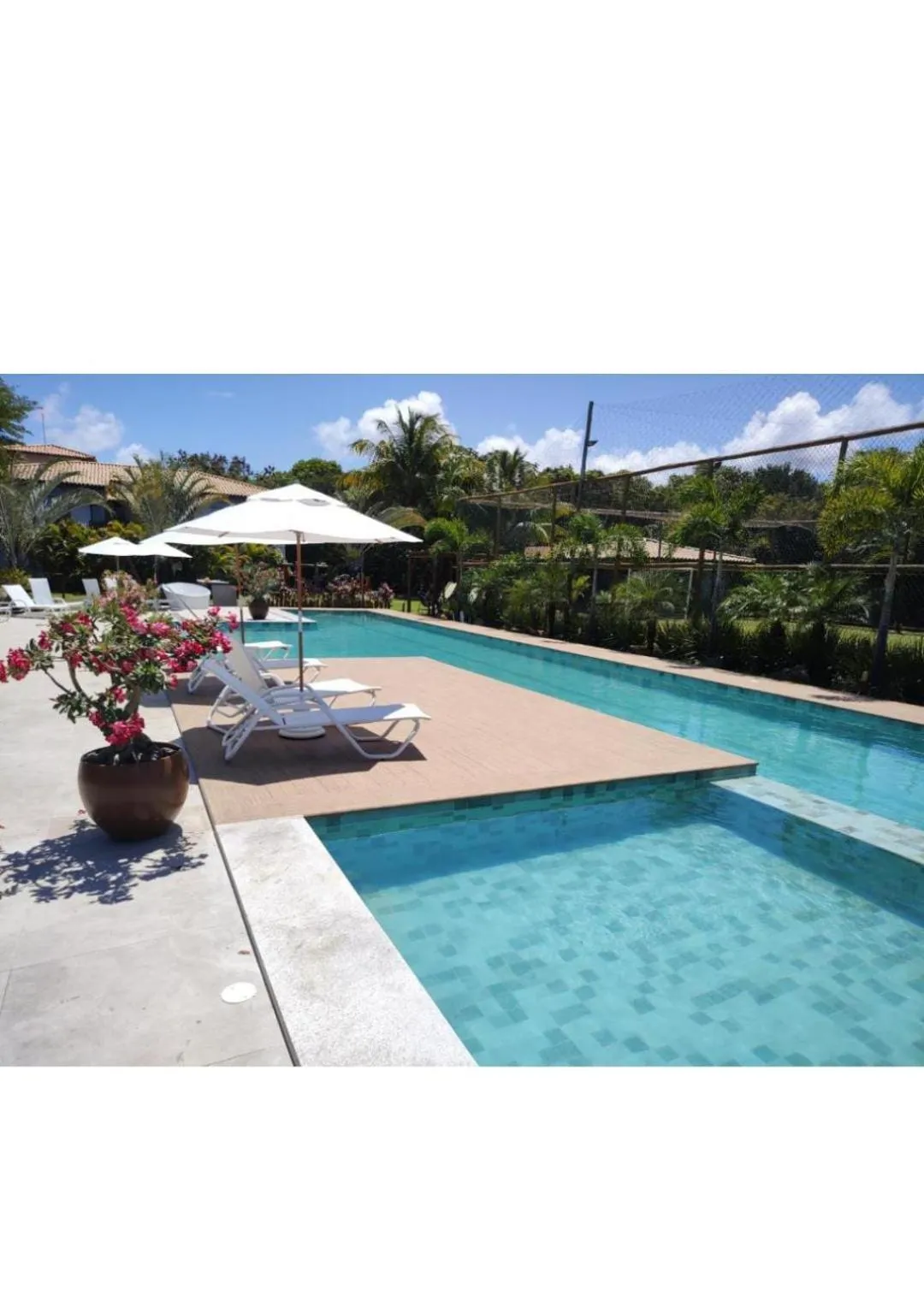 Swimming pool in Itacimirim - Quinta das Lagoas Residence