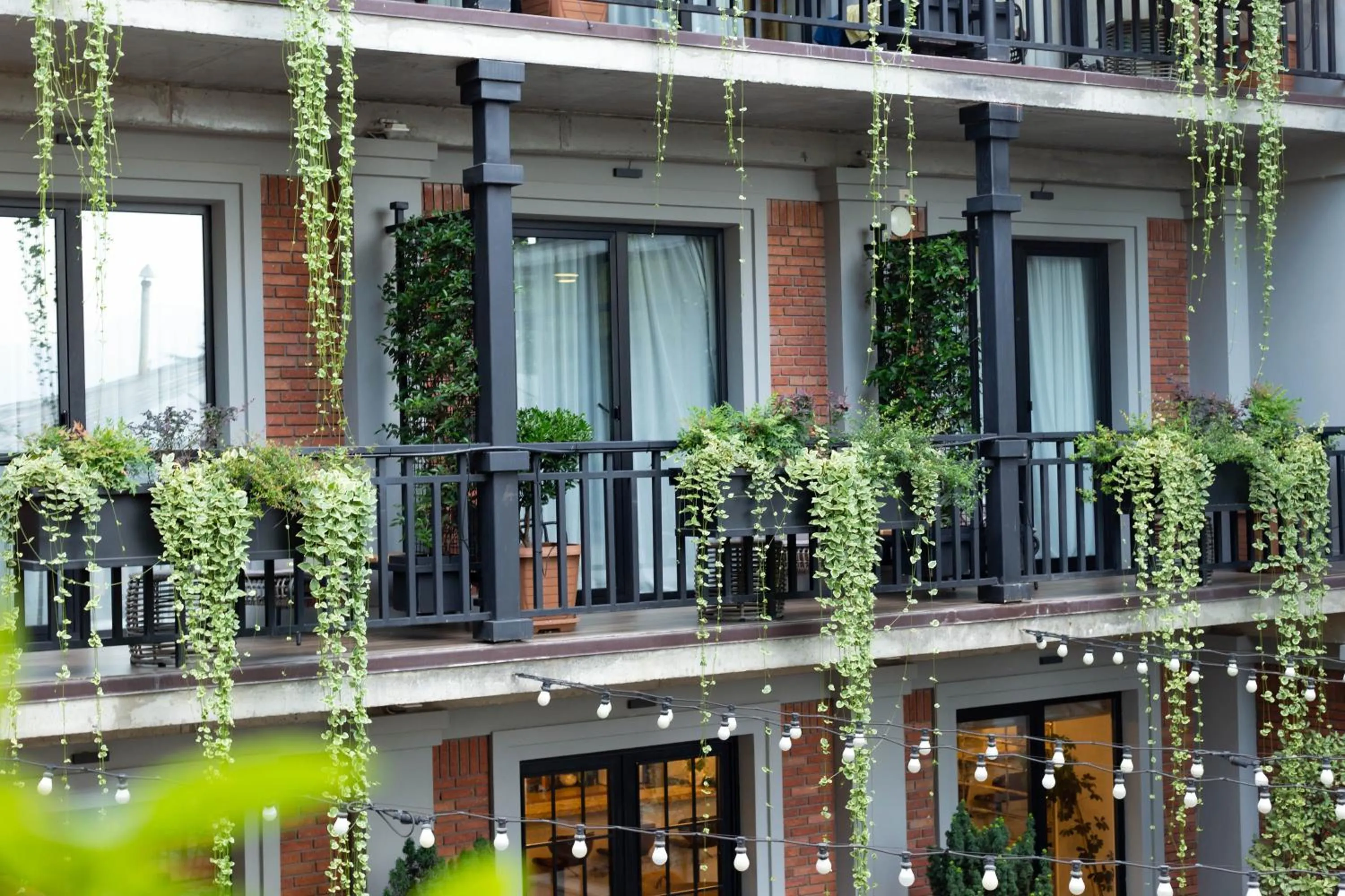 Property building in Seventeen Rooms