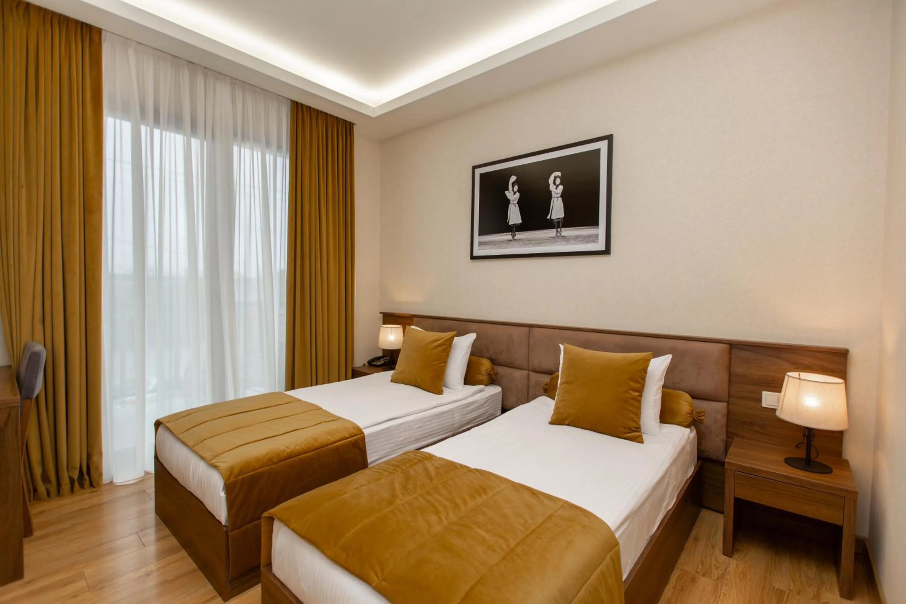 Bedroom, Bed in Seventeen Rooms