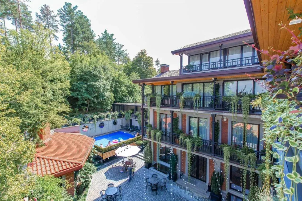 View (from property/room) in Seventeen Rooms View (from property/room) in Seventeen Rooms