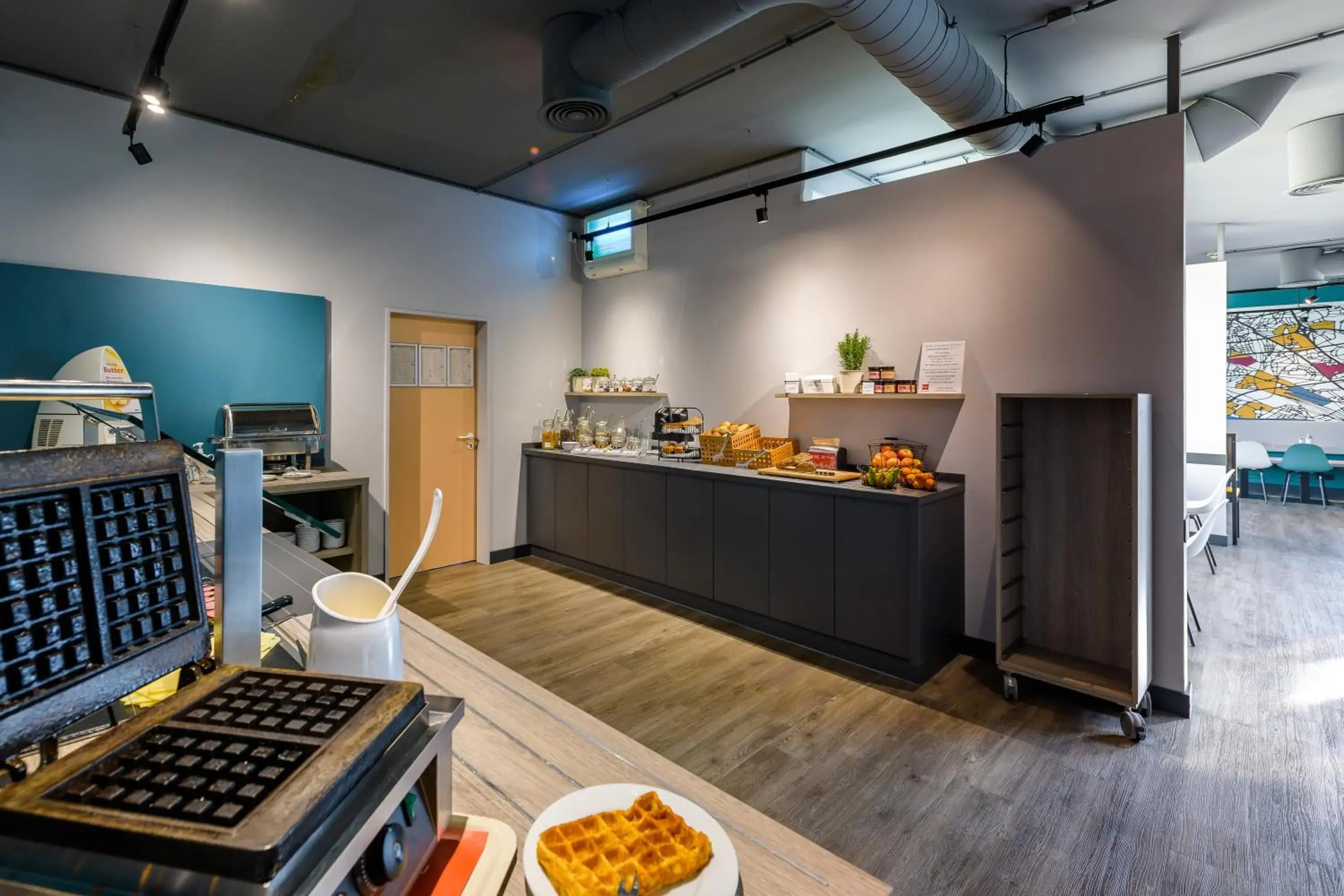 Breakfast in ibis Köln Frechen Breakfast in ibis Köln Frechen