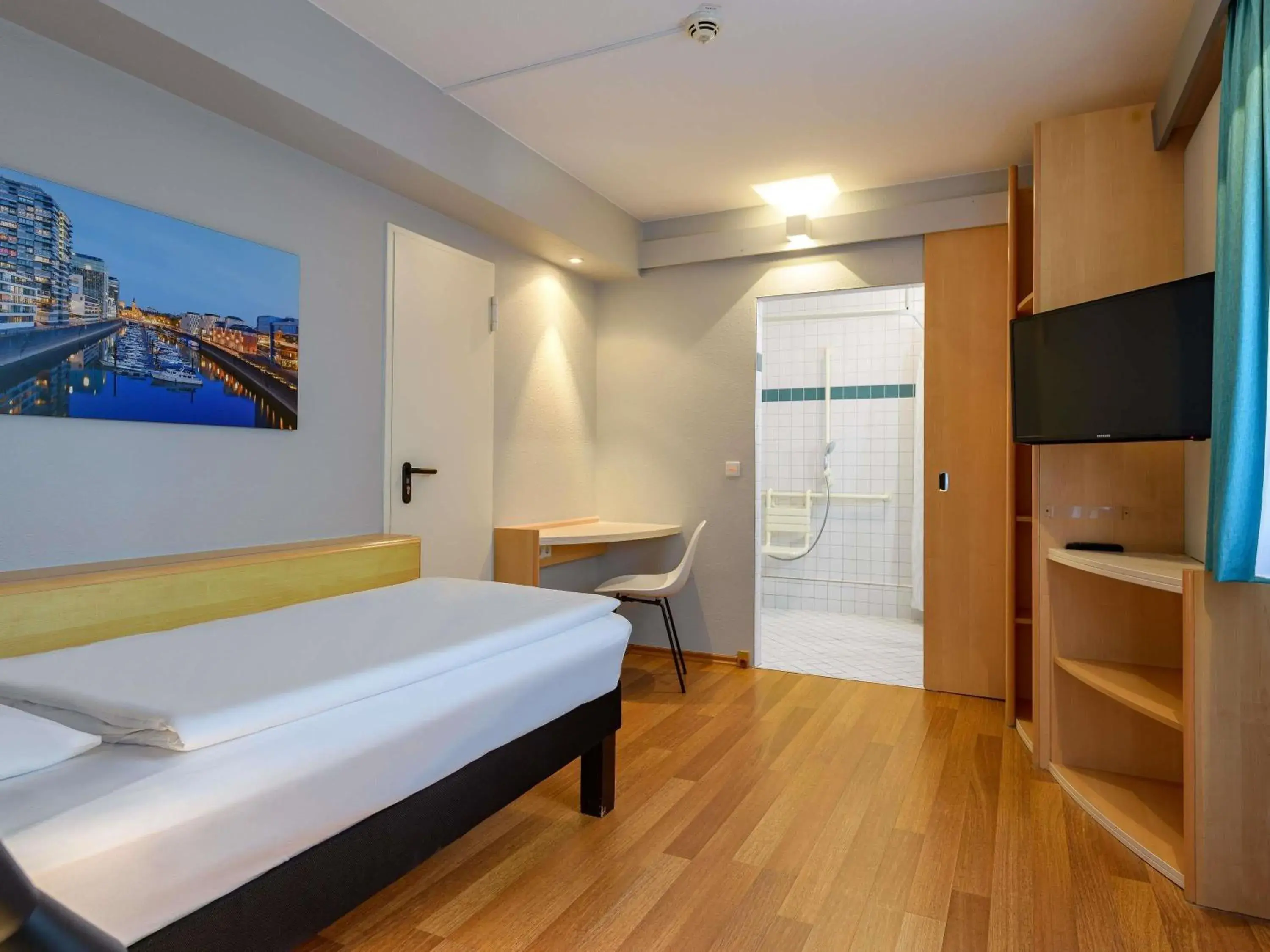 Bedroom, Bed in ibis Köln Frechen Bedroom, Bed in ibis Köln Frechen