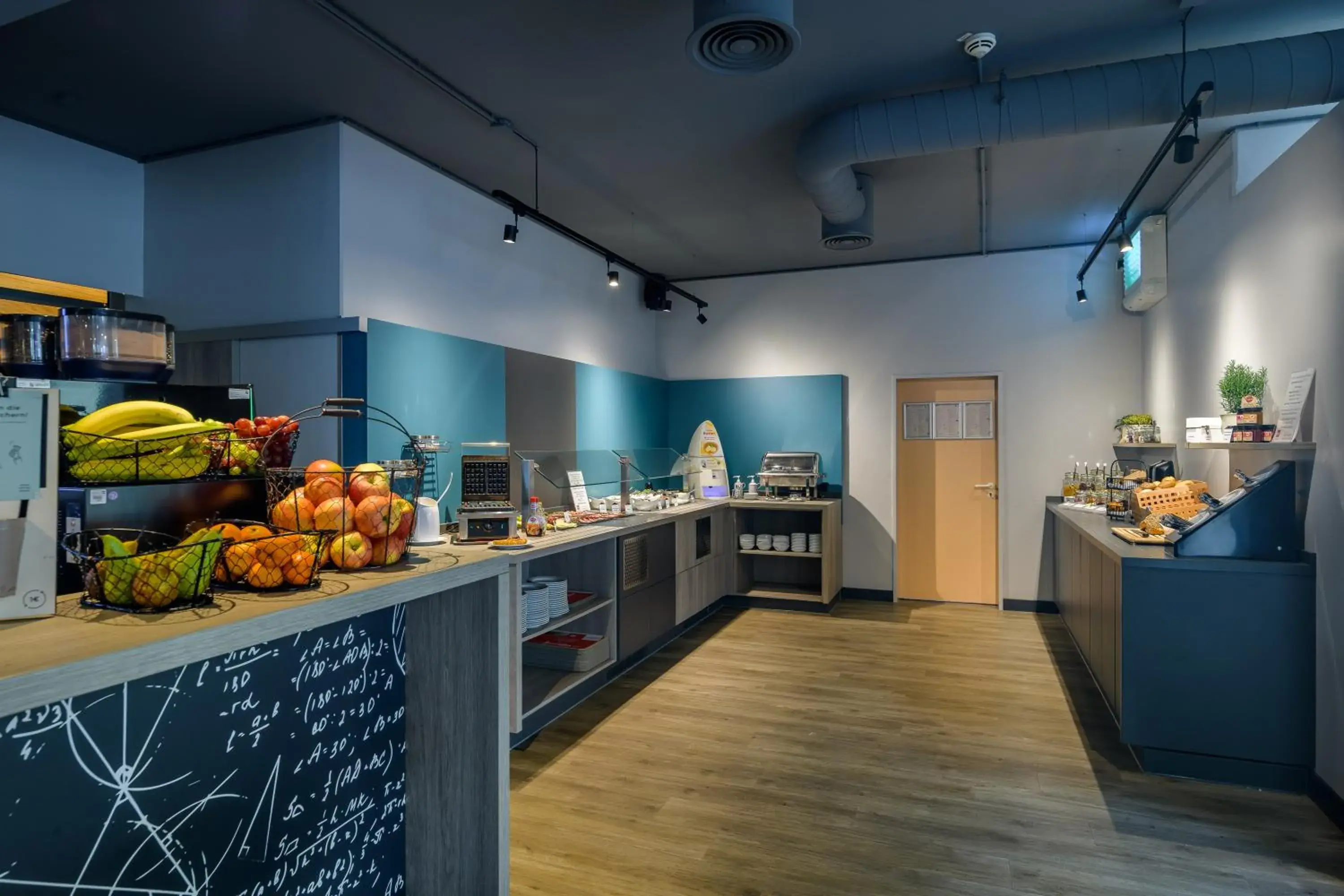 Breakfast in ibis Köln Frechen Breakfast in ibis Köln Frechen