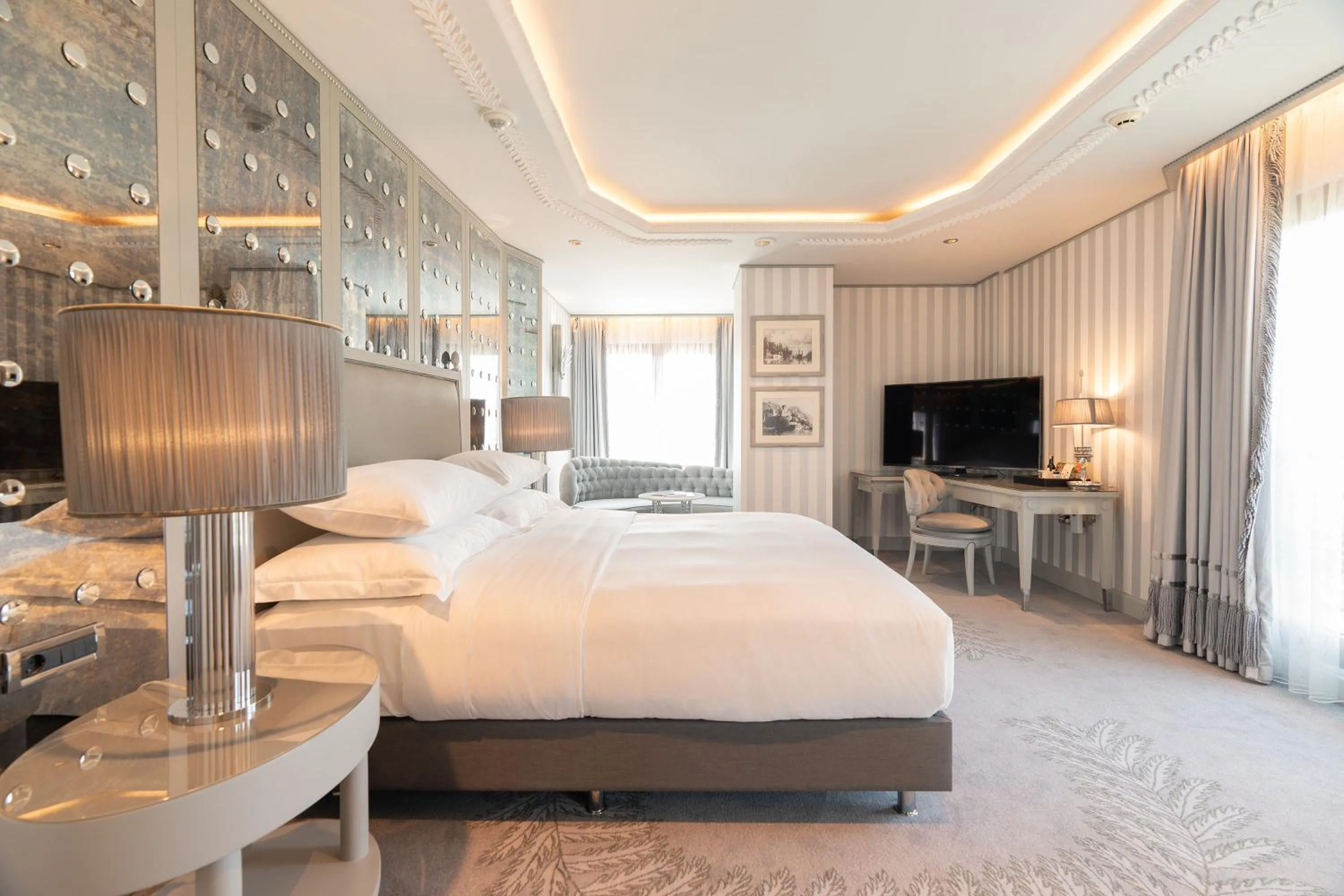 Bed in Wyndham Grand Istanbul Kalamış Marina Hotel