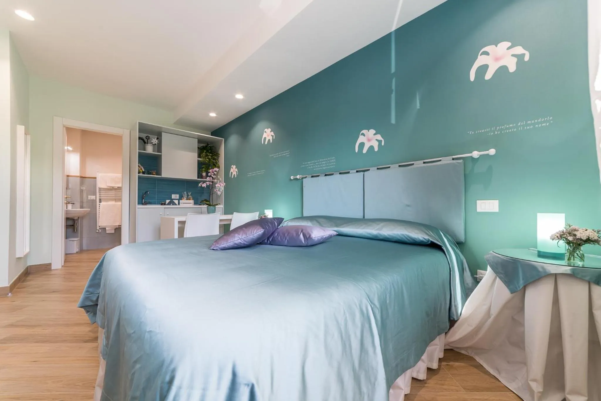 Shower, Bed in Stelle d'acqua