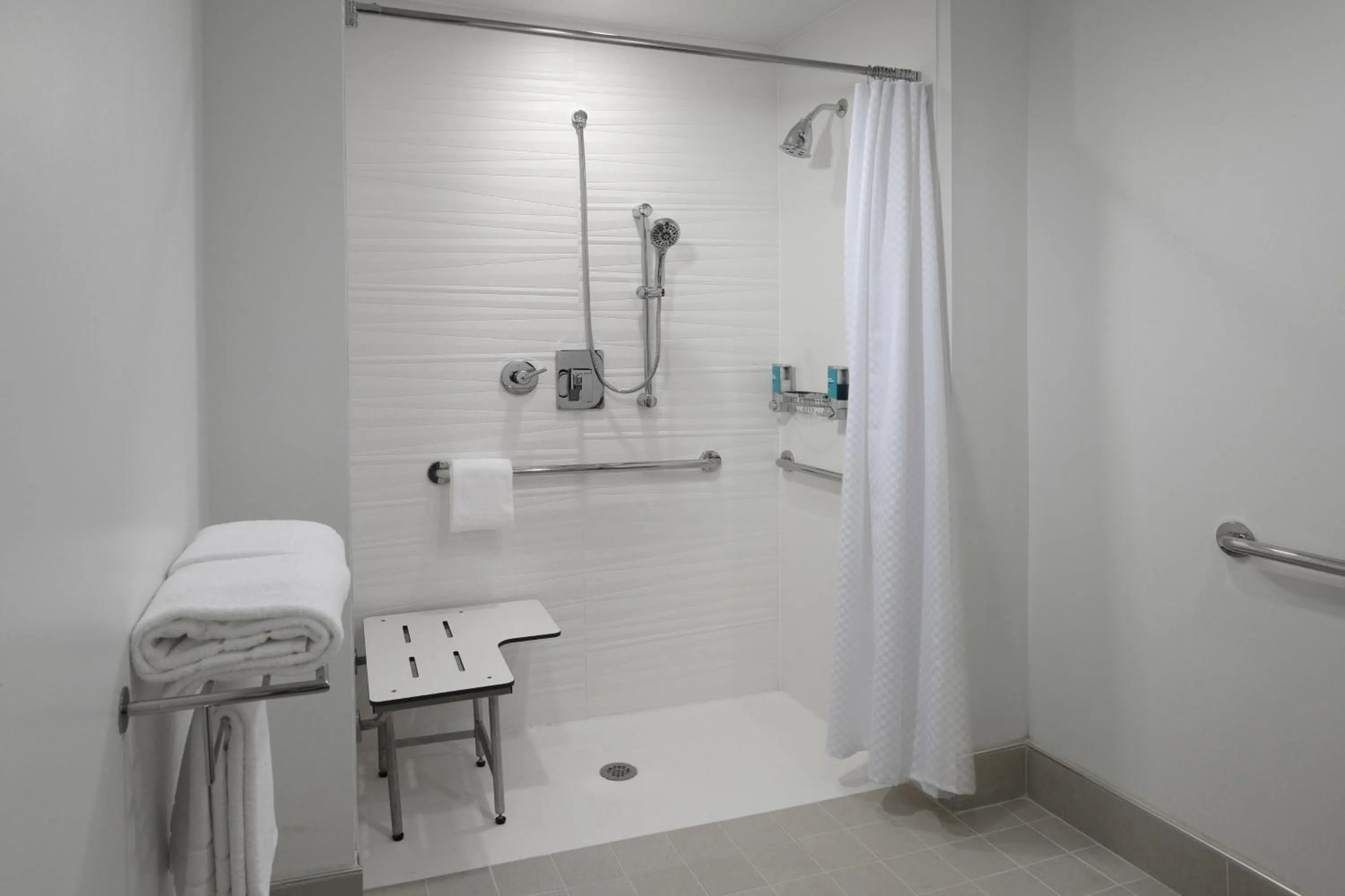 Bathroom in Aloft Austin Round Rock