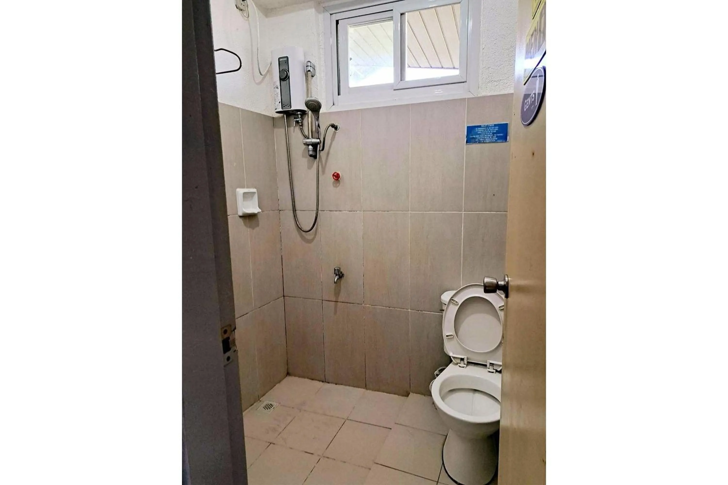 Bathroom in Wanay's Rocky Mountain Homestay