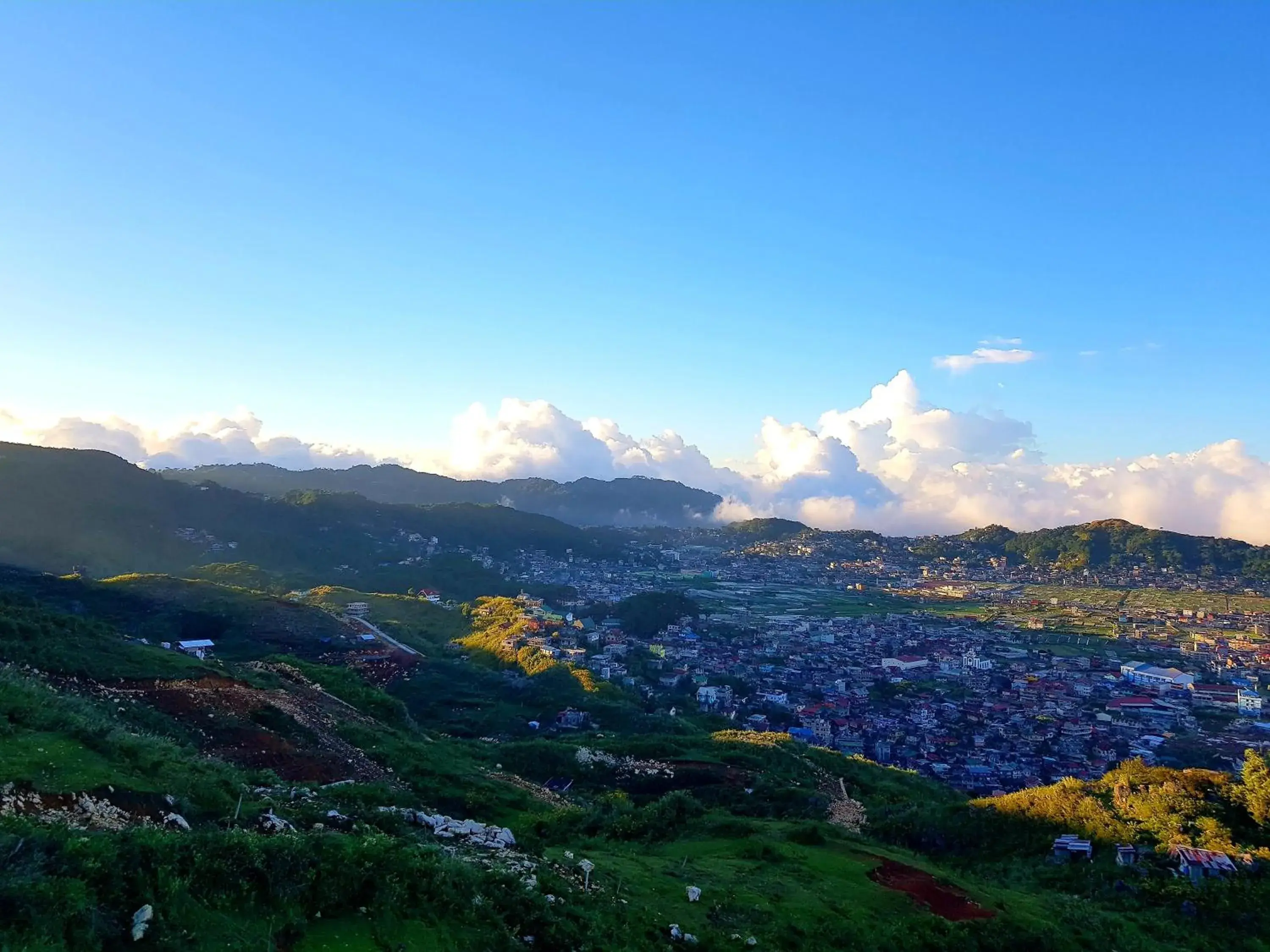 Studio with Mountain View in Wanay's Rocky Mountain Homestay Studio with Mountain View in Wanay's Rocky Mountain Homestay