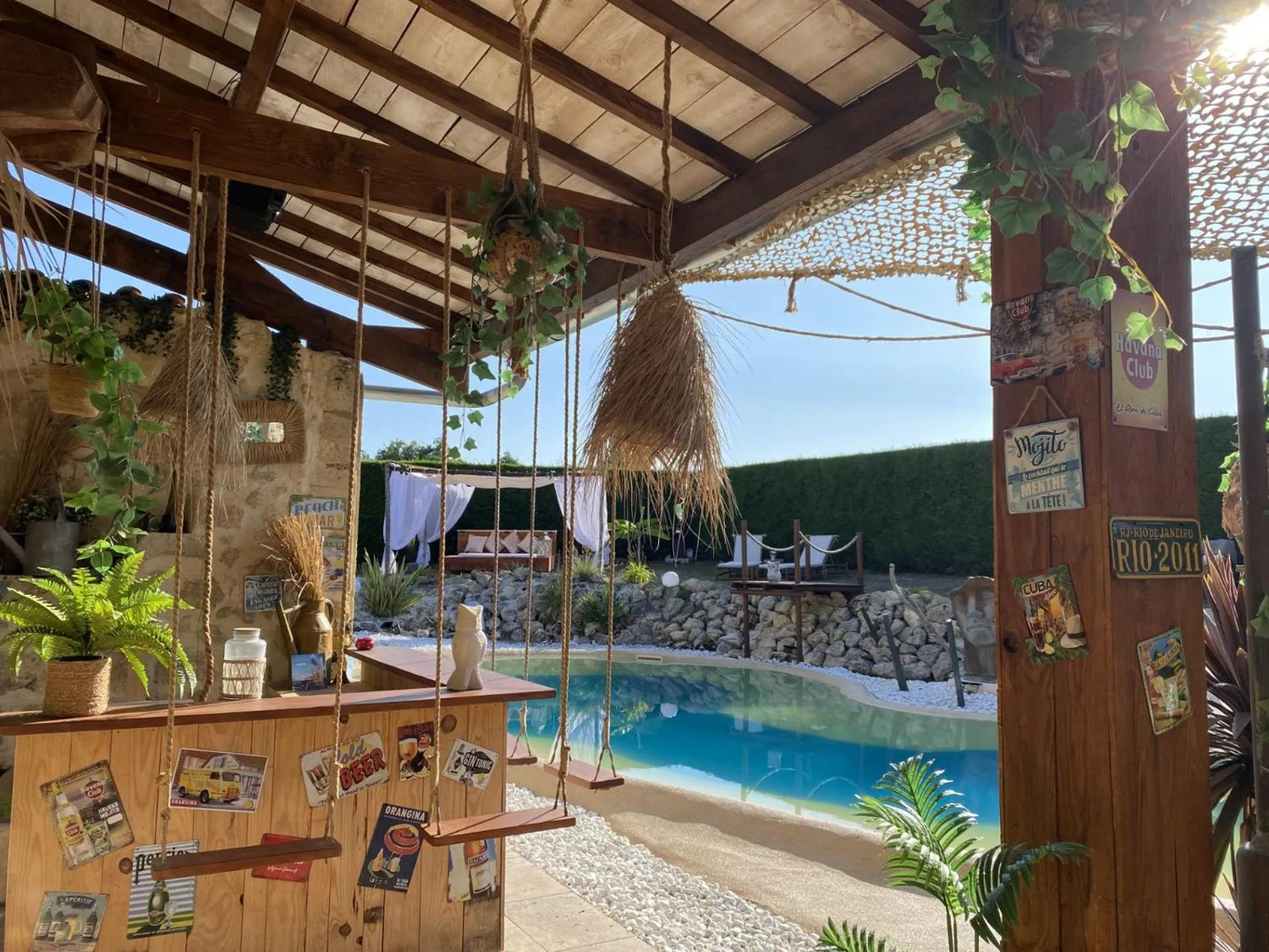 Patio in Le Relais de la Chouette