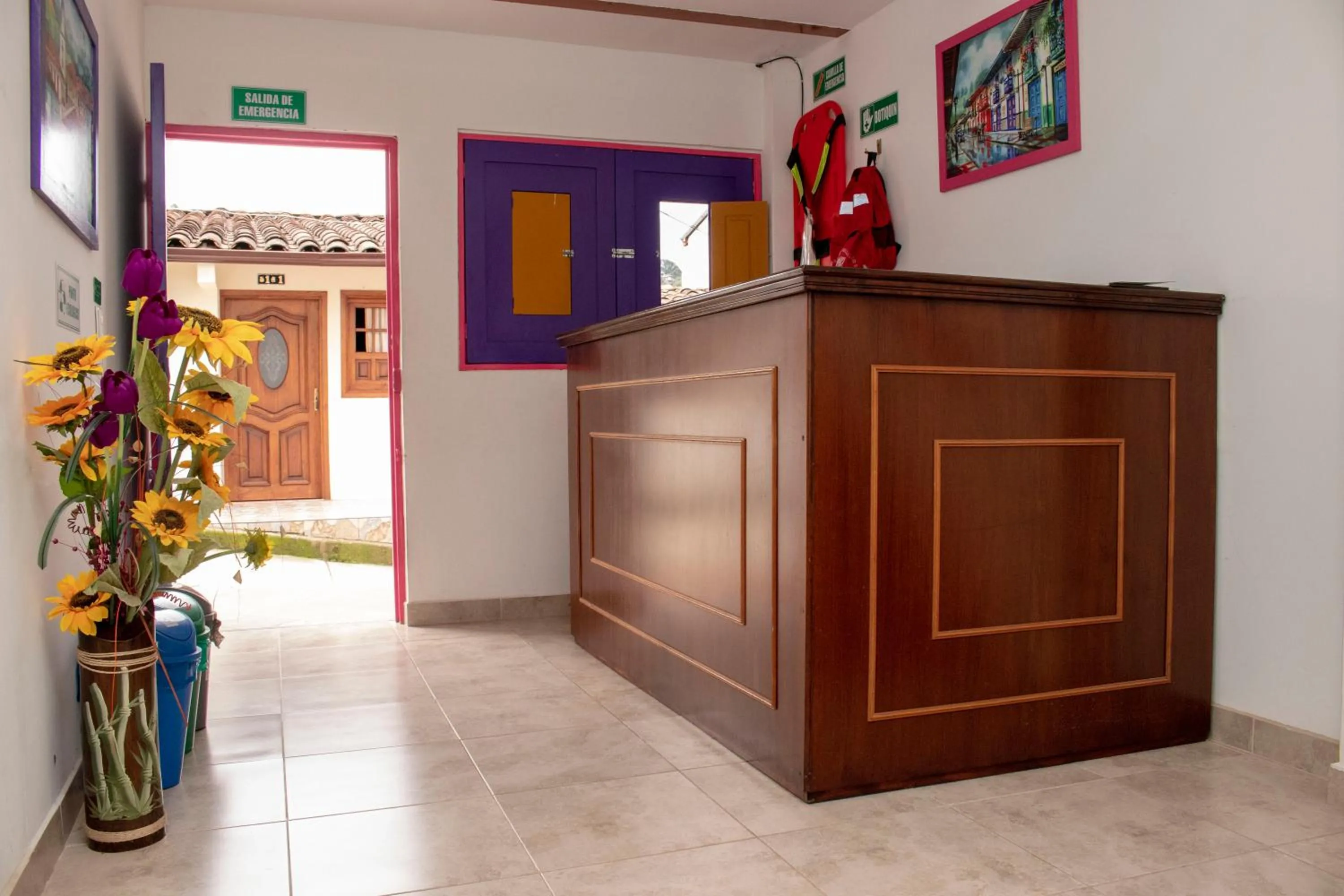 Hostal Palmas De Cocora