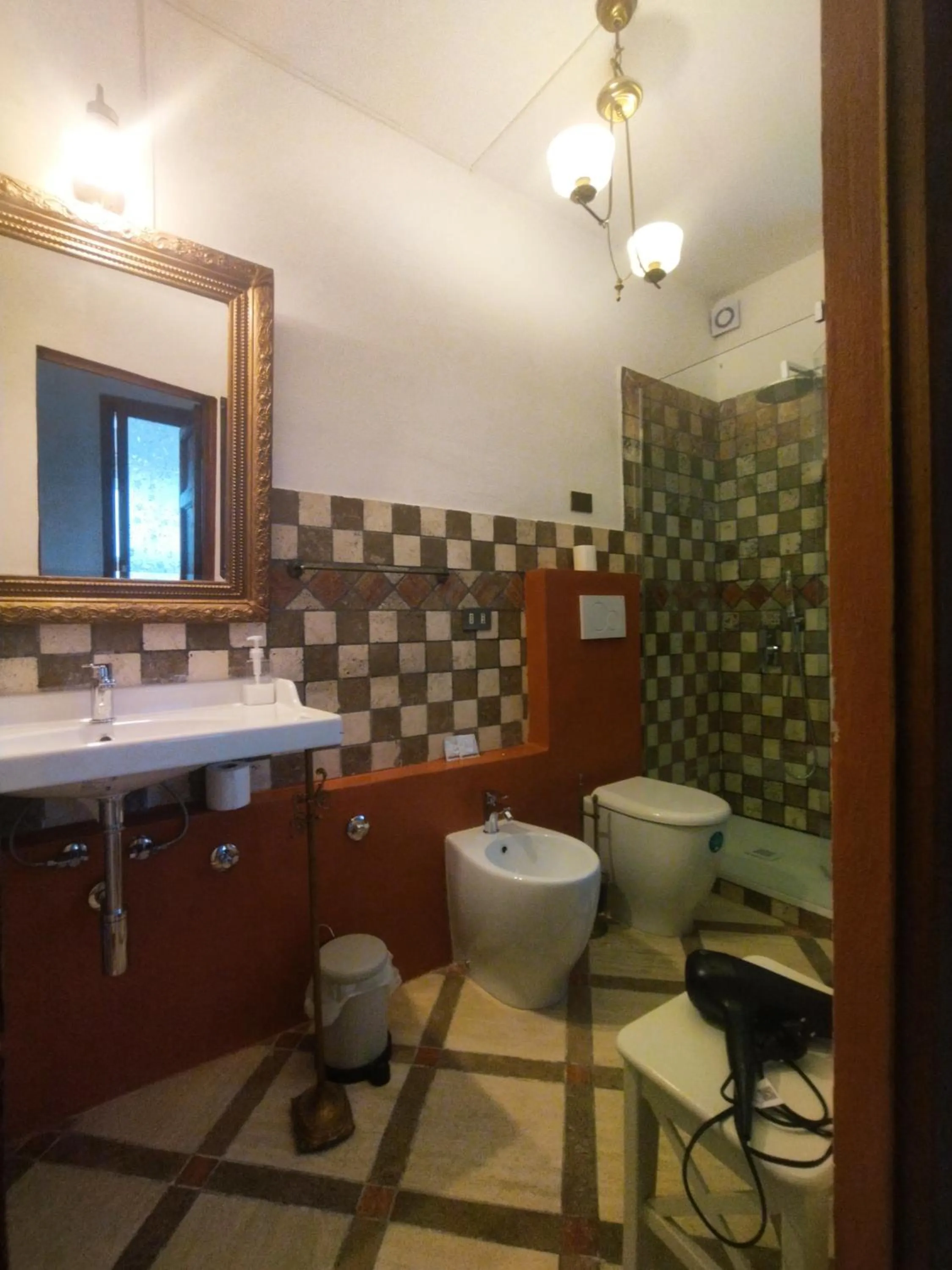 Toilet in B&B Cribò