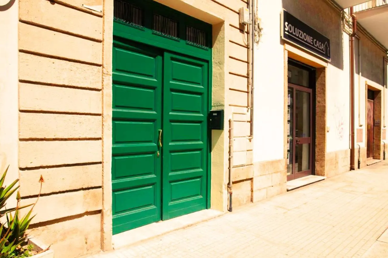 Property building in Last Minute Rooms Lecce