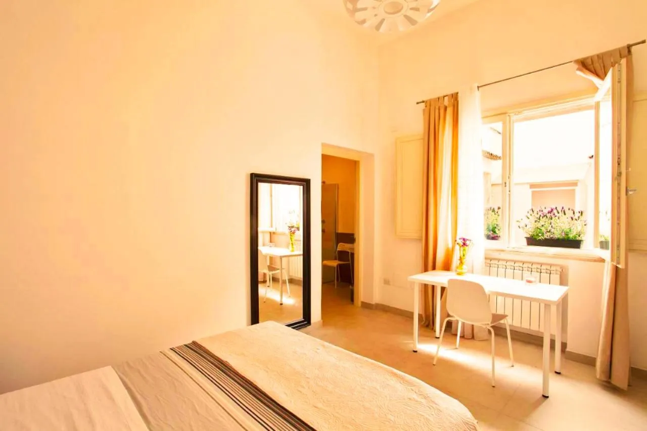 Bed in Last Minute Rooms Lecce