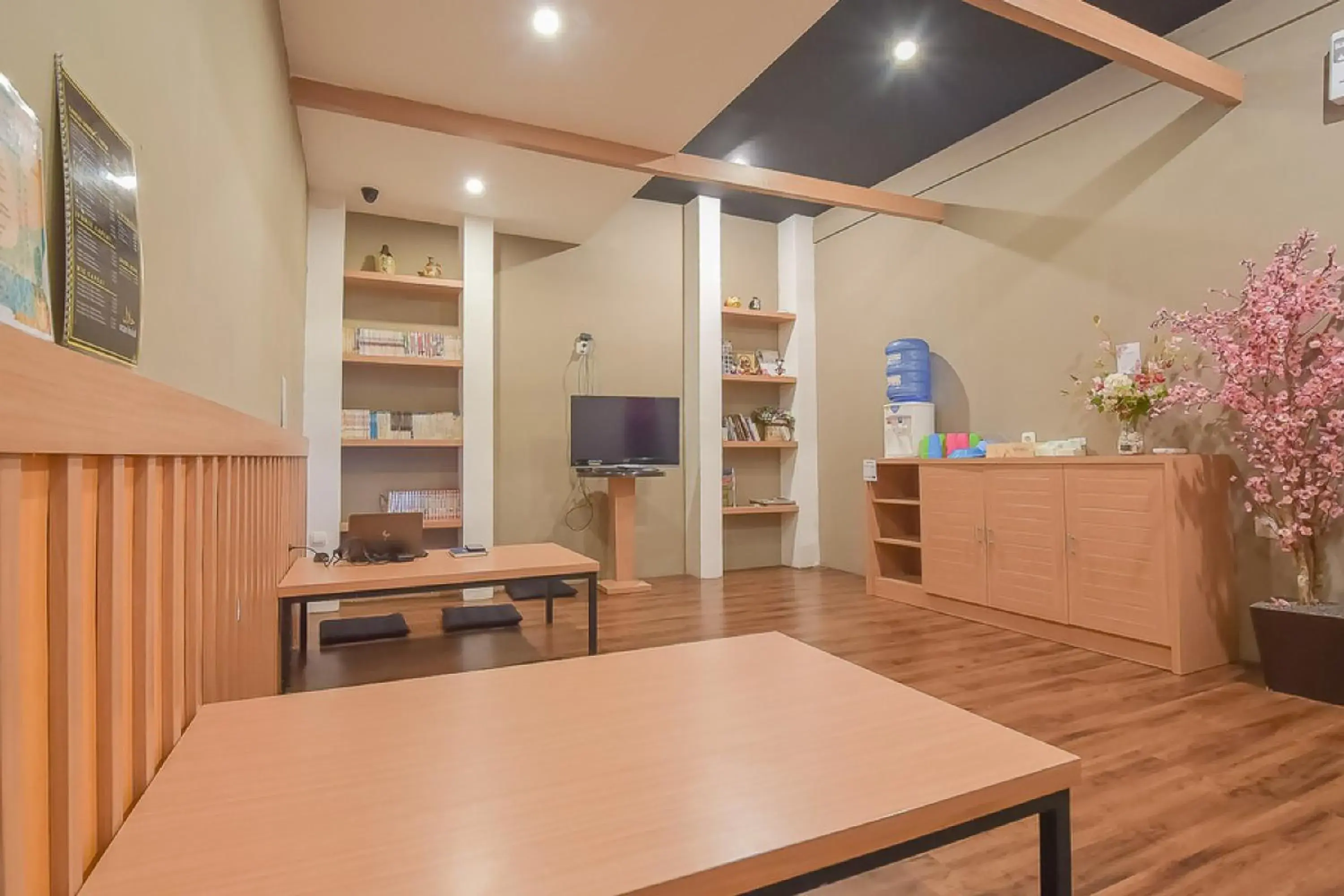 Lobby or reception in Tokyo Cubo Lobby or reception in Tokyo Cubo