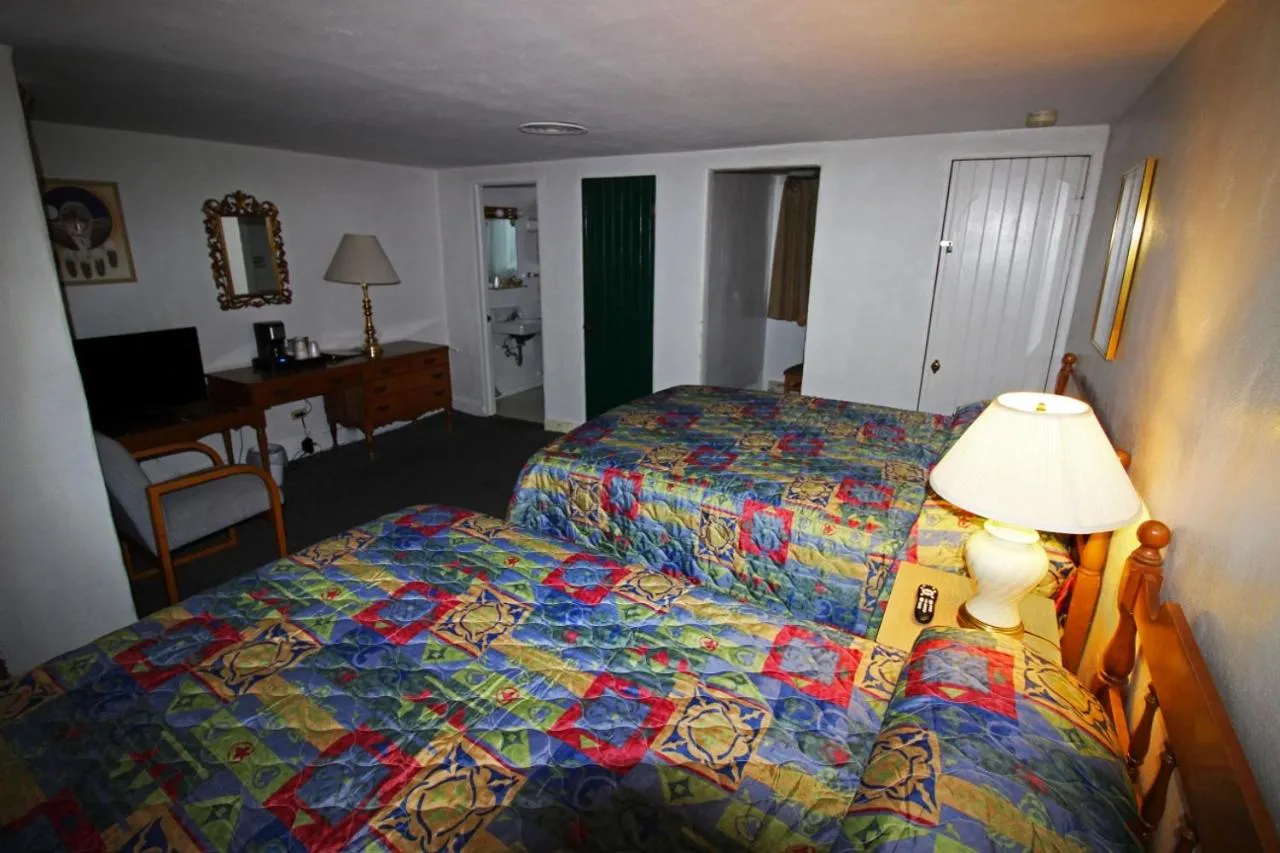 Bed in Topaz Lodge
