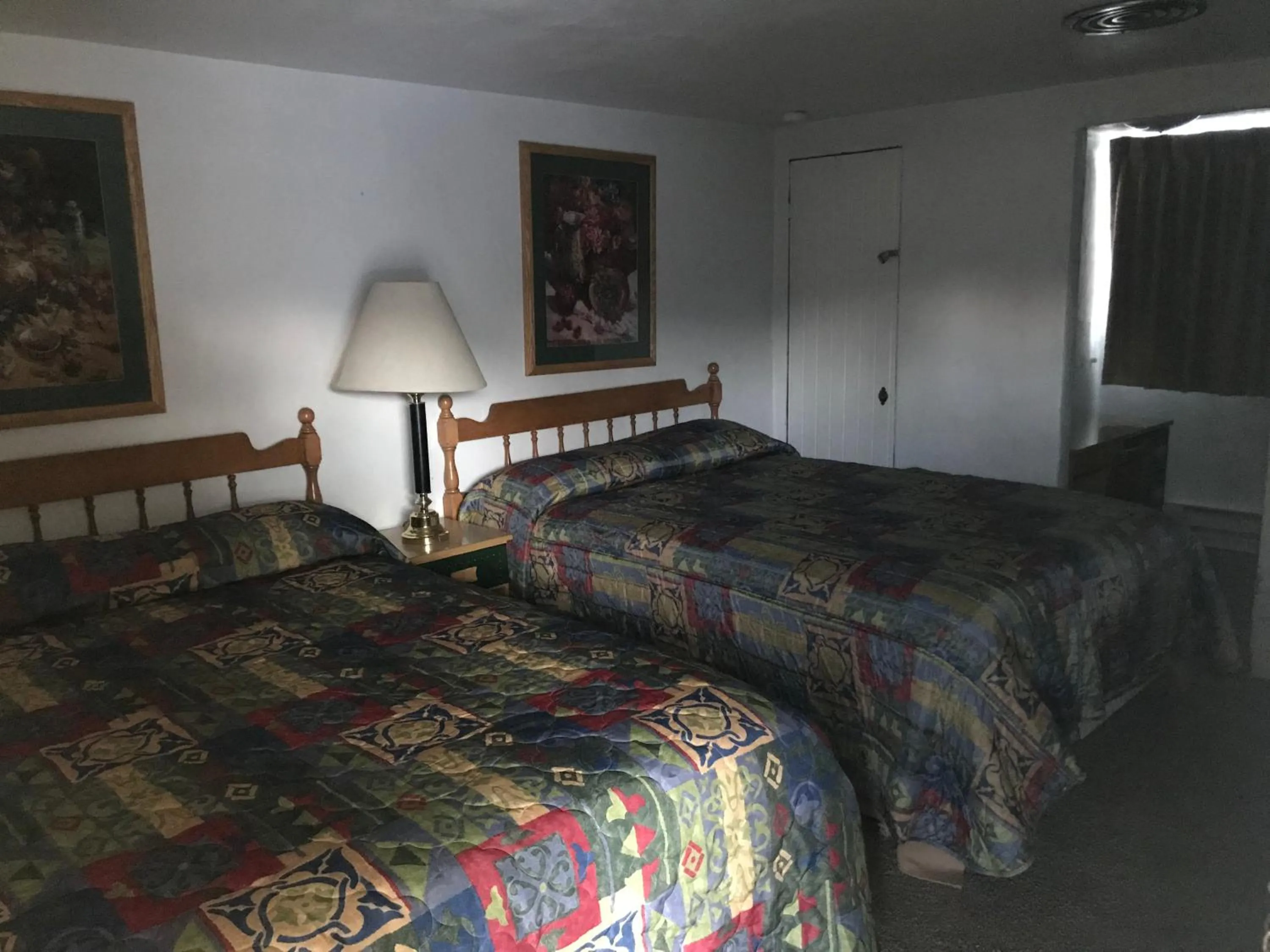 Bed in Topaz Lodge