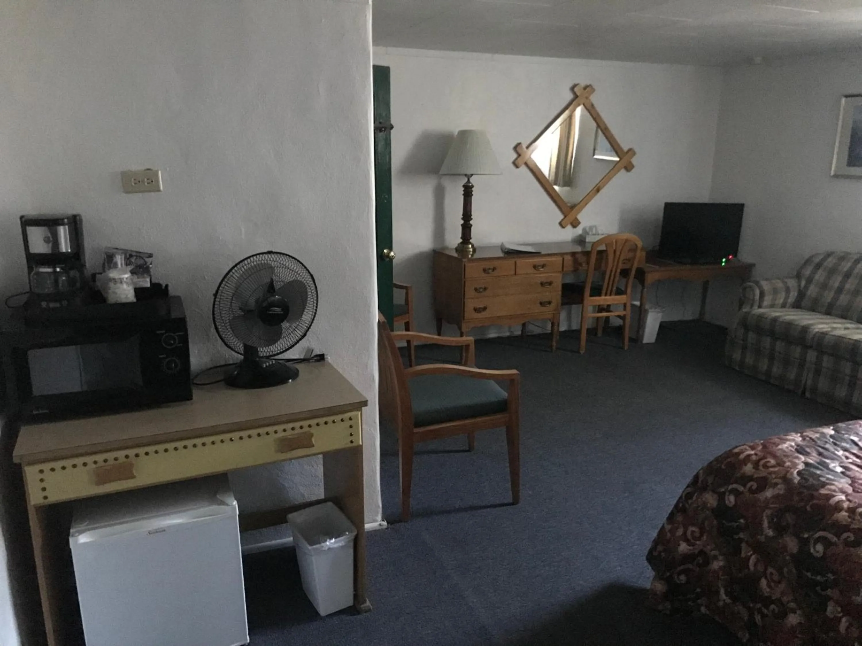 Topaz Lodge