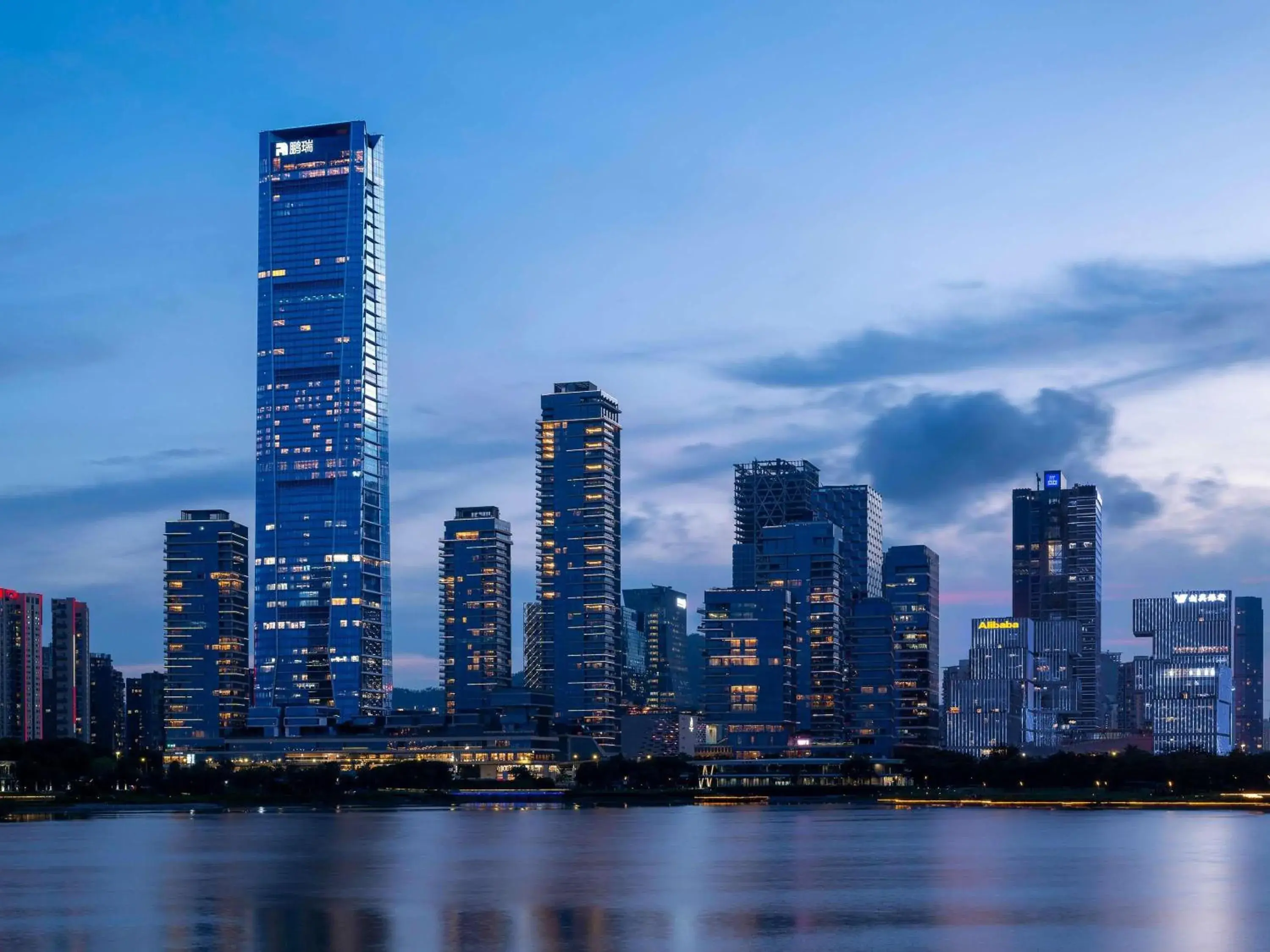 Property building in Raffles Shenzhen, Situated in the heart of One Shenzhen Bay, Book Now to Enjoy Free Minibar and Happy Hour Privileges at Long Bar on 71F Property building in Raffles Shenzhen, Situated in the heart of One Shenzhen Bay, Book Now to Enjoy Free Minibar and Happy Hour Privileges at Long Bar on 71F