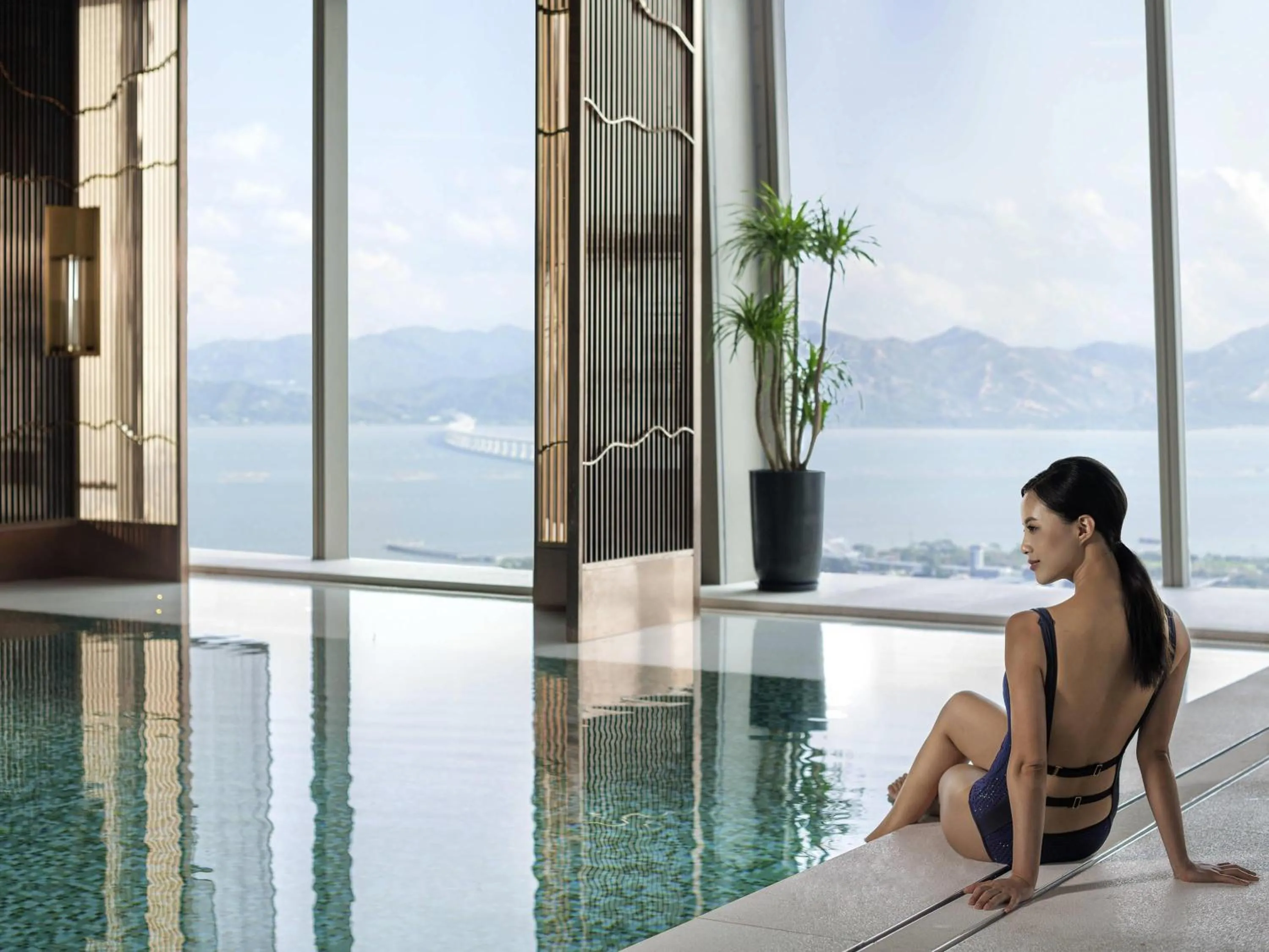 Pool view in Raffles Shenzhen, Situated in the heart of One Shenzhen Bay, Book Now to Enjoy Free Minibar and Happy Hour Privileges at Long Bar on 71F