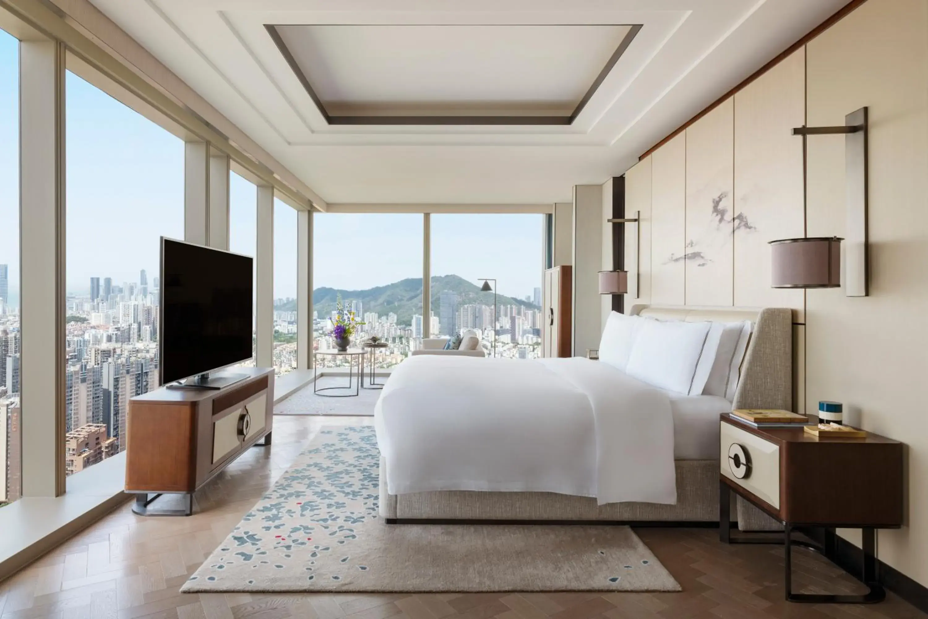 View (from property/room), Bed in Raffles Shenzhen, Situated in the heart of One Shenzhen Bay, Book Now to Enjoy Free Minibar and Happy Hour Privileges at Long Bar on 71F View (from property/room), Bed in Raffles Shenzhen, Situated in the heart of One Shenzhen Bay, Book Now to Enjoy Free Minibar and Happy Hour Privileges at Long Bar on 71F