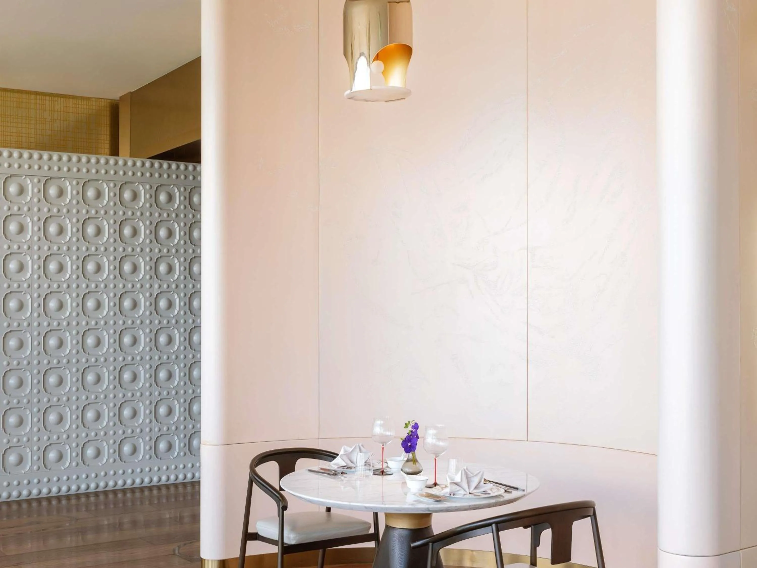 Restaurant/places to eat in Raffles Shenzhen