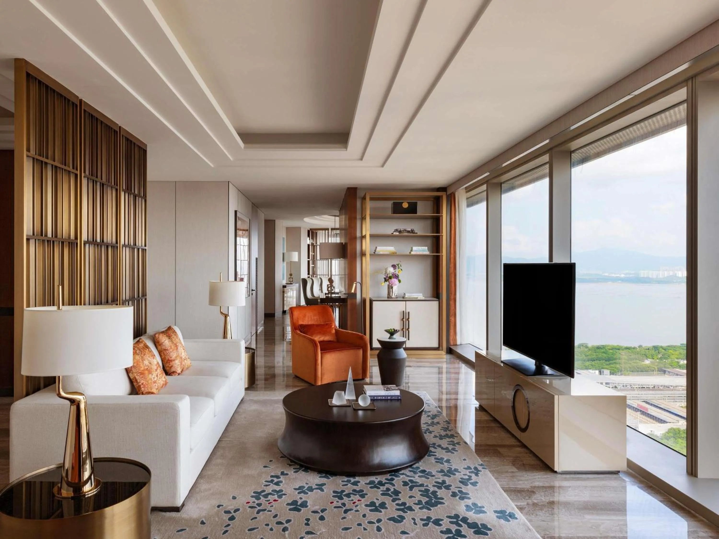Bedroom in Raffles Shenzhen, Situated in the heart of One Shenzhen Bay, Book Now to Enjoy Free Minibar and Happy Hour Privileges at Long Bar on 71F