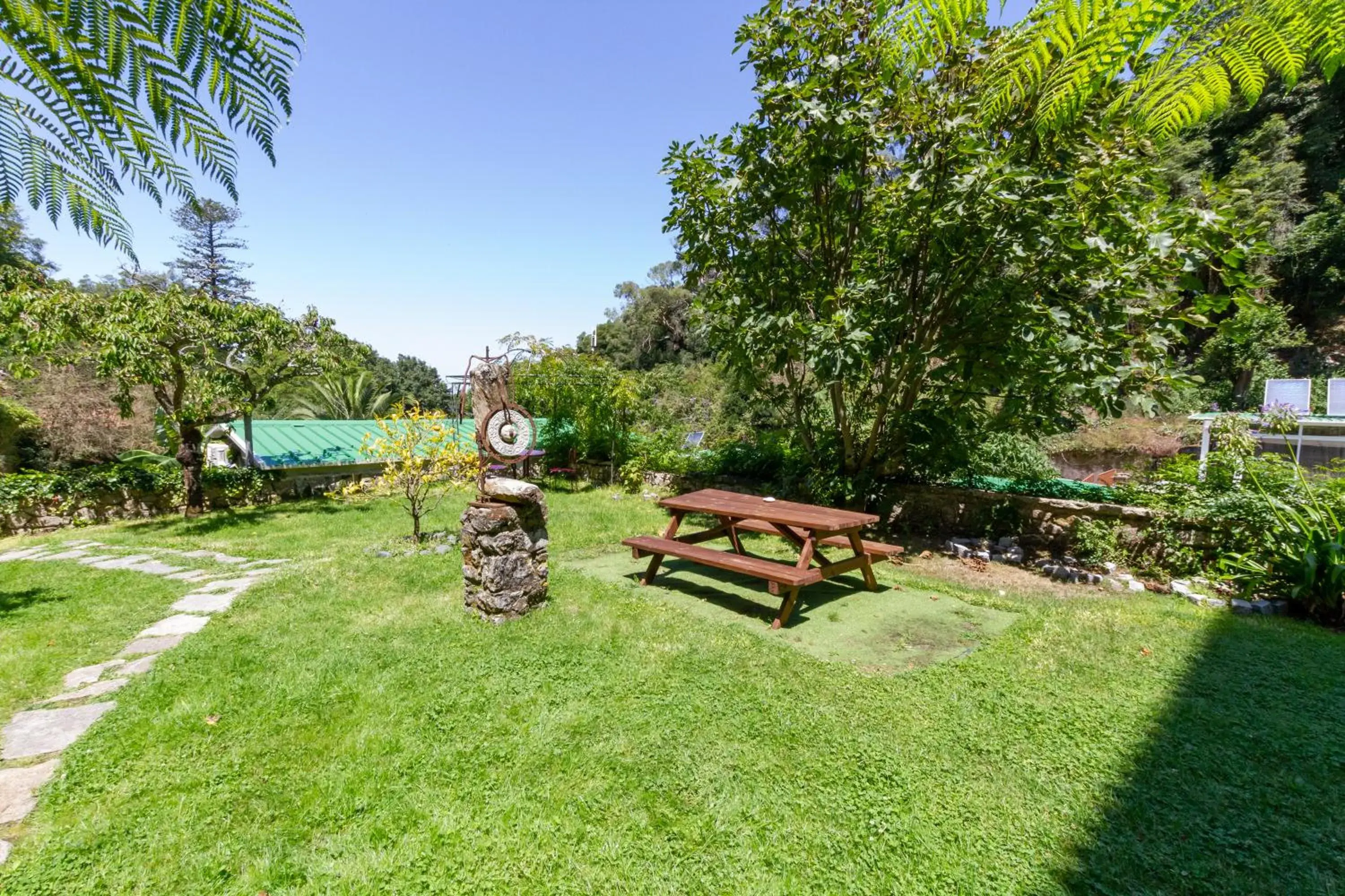 Garden view in Quinta Das Murtas B&B Garden view in Quinta Das Murtas B&B