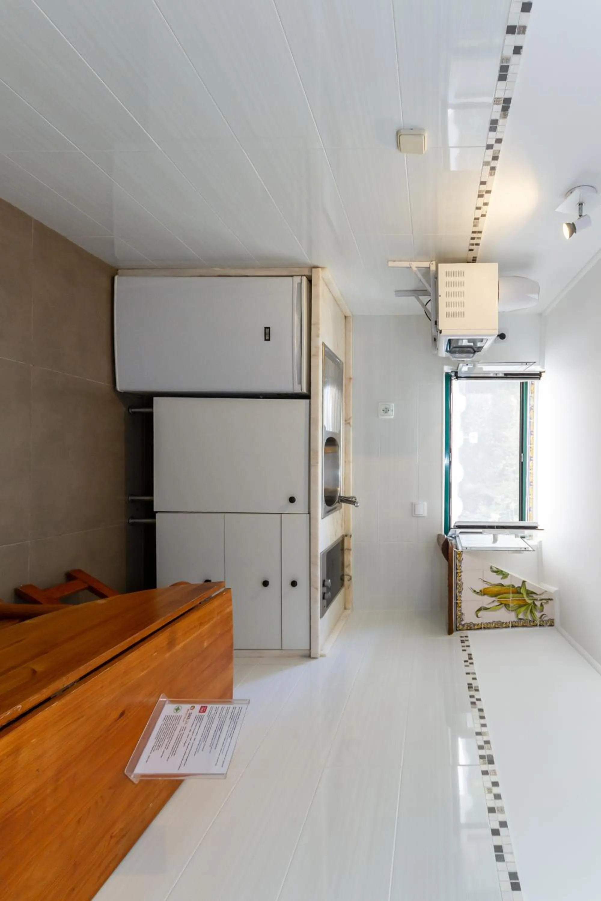 Kitchen or kitchenette, Bed in Quinta Das Murtas B&B