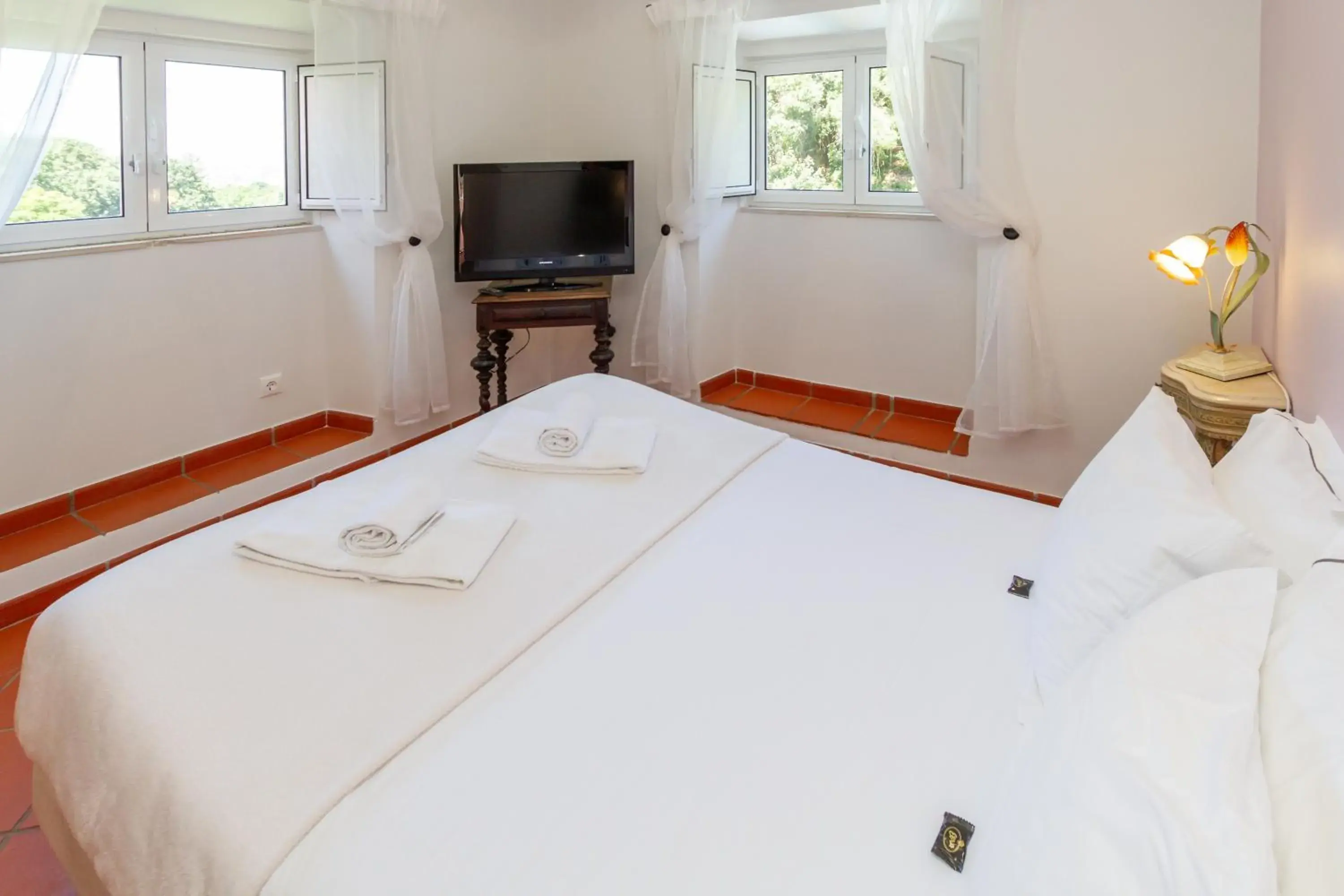 Bed in Quinta Das Murtas B&B Bed in Quinta Das Murtas B&B