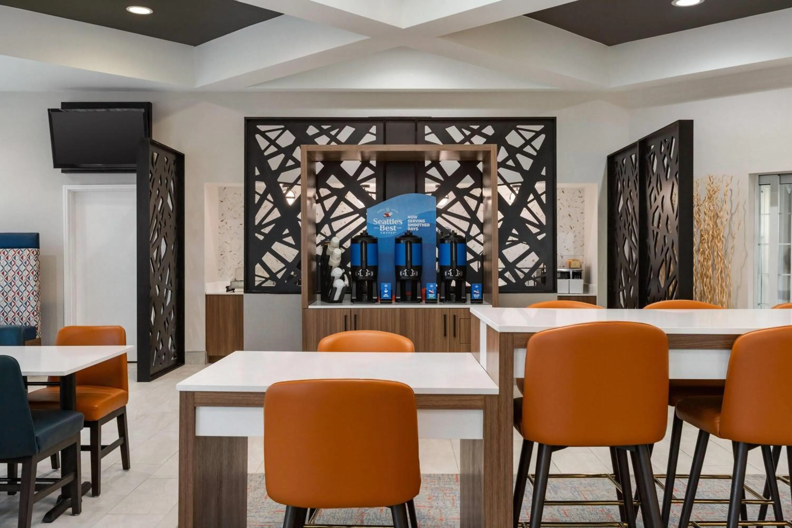 Restaurant/places to eat in La Quinta by Wyndham Dallas Arlington South