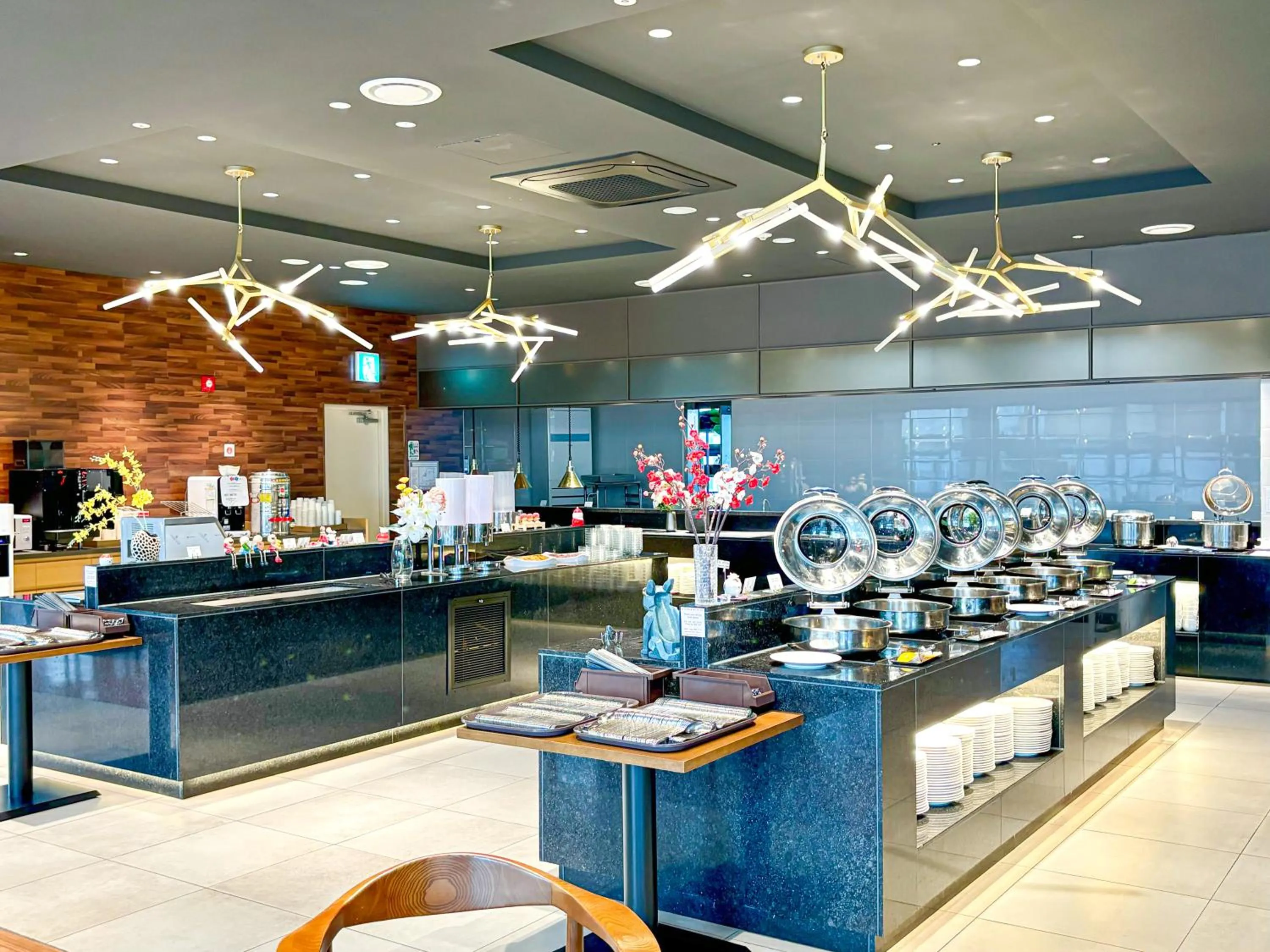 Restaurant/places to eat in Airsky Hotel Incheon