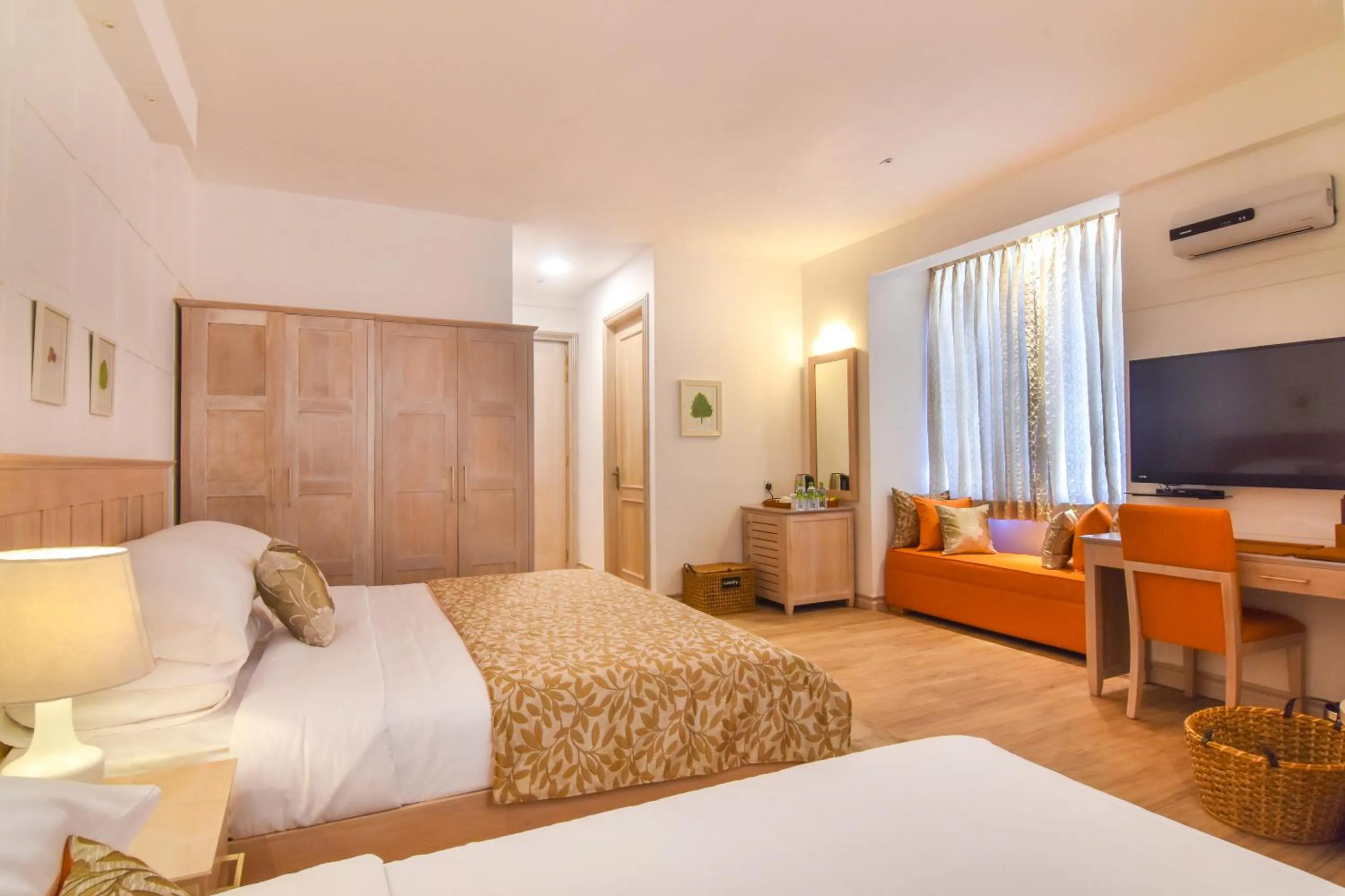 Bed in The Lynden Grove