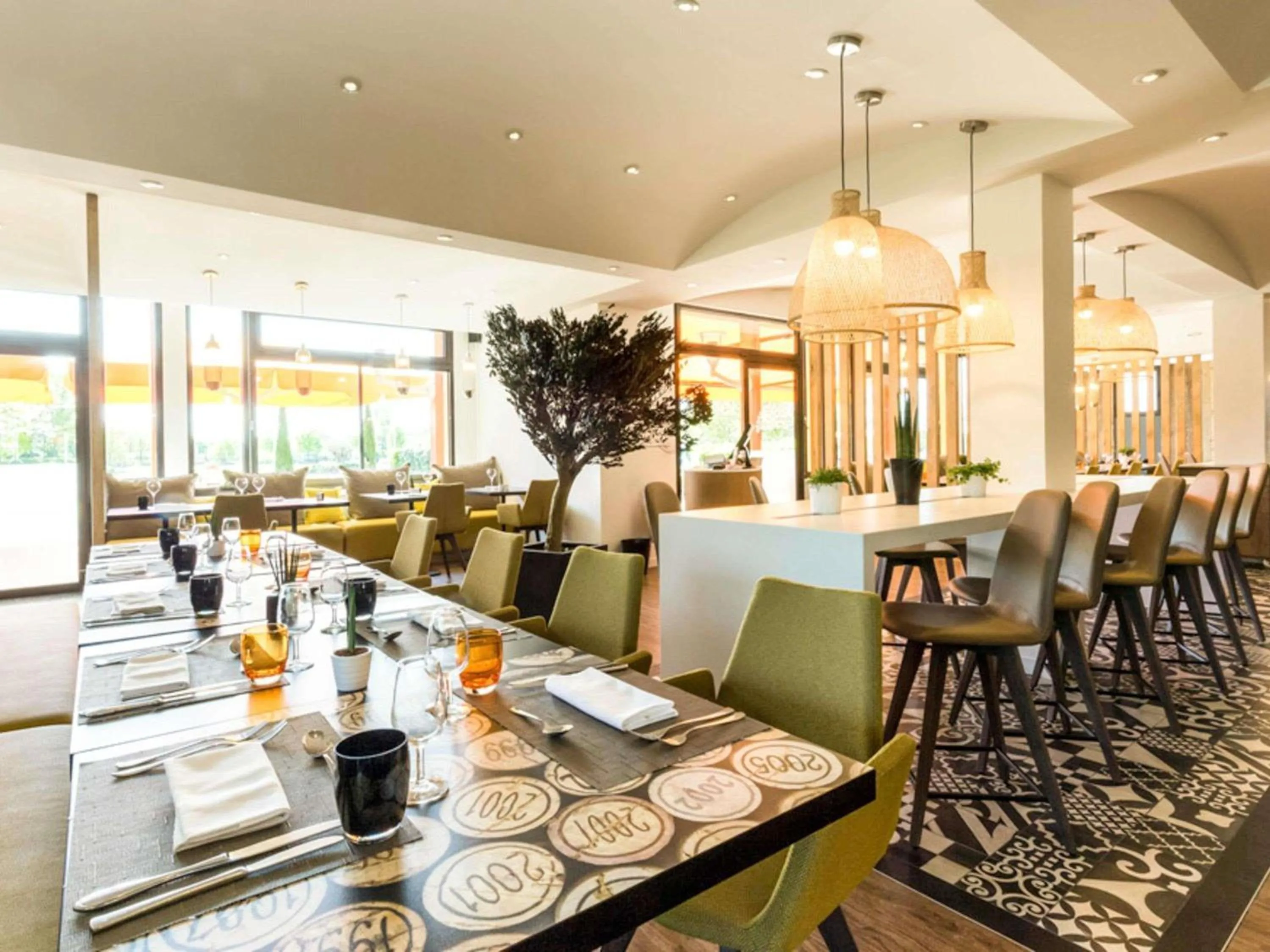 Property building in ibis Beaune La Ferme Aux Vins