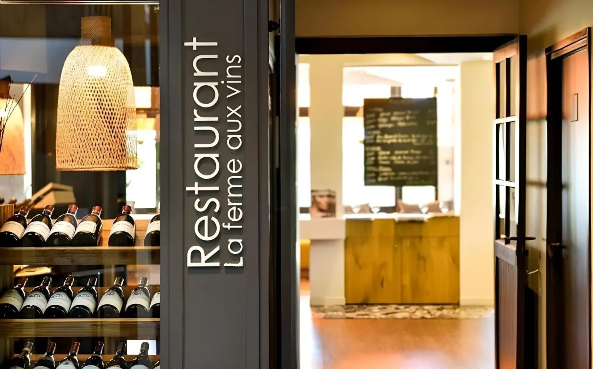 Restaurant/places to eat in ibis Beaune La Ferme Aux Vins Restaurant/places to eat in ibis Beaune La Ferme Aux Vins