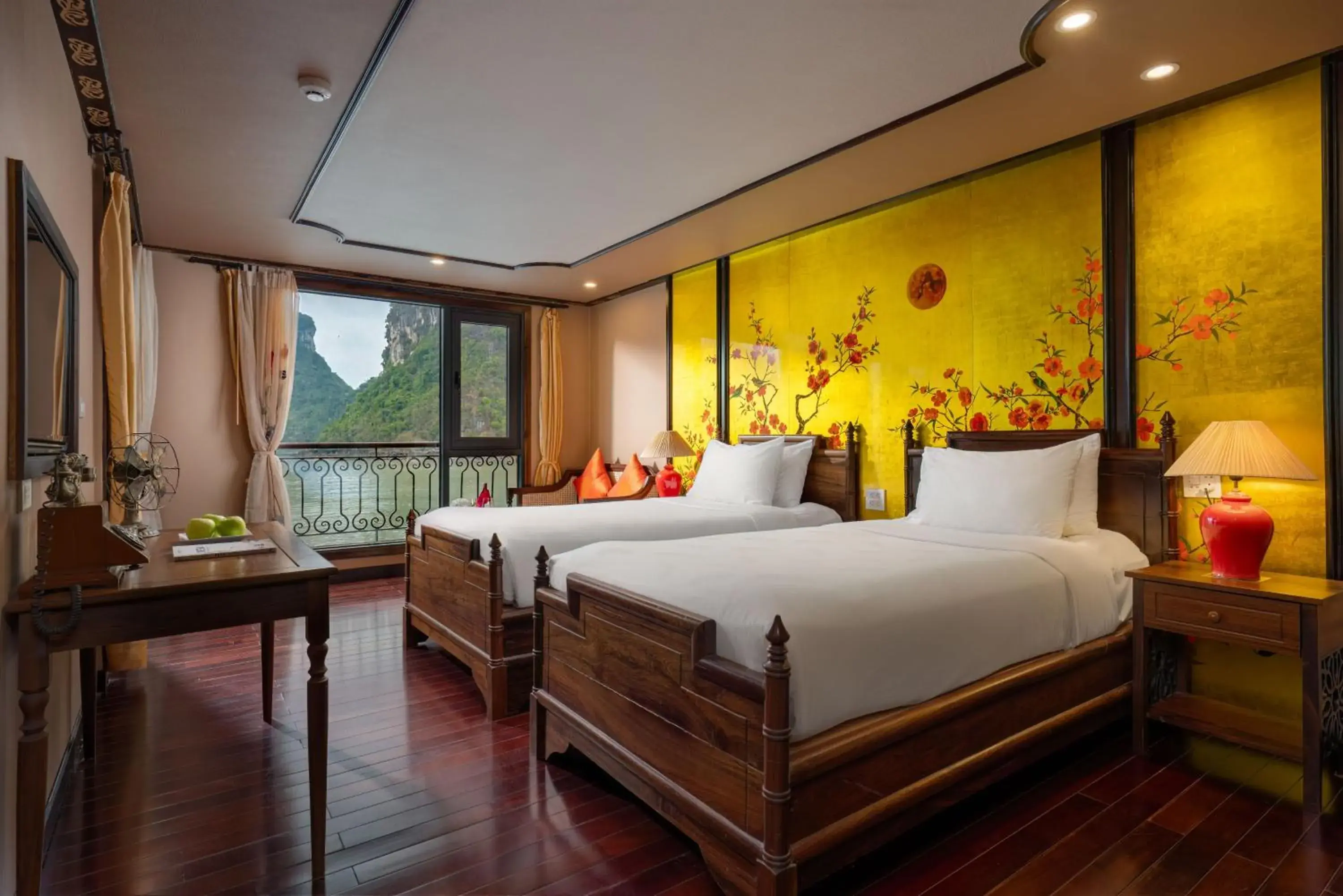 Suite Double or Twin Room With Sea View - 2 Days 1 Night in Indochine Cruise Lan Ha Bay Suite Double or Twin Room With Sea View - 2 Days 1 Night in Indochine Cruise Lan Ha Bay