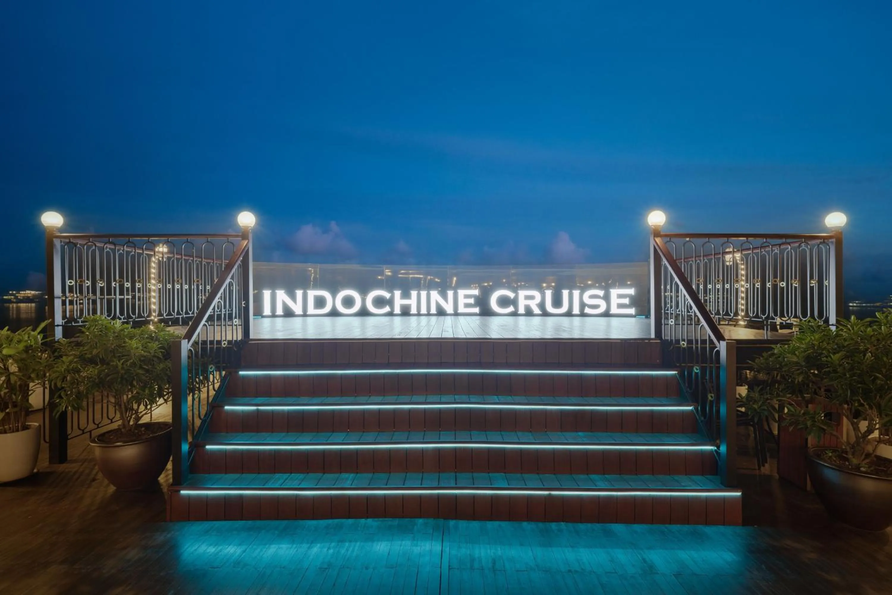 Night in Indochine Cruise Lan Ha Bay