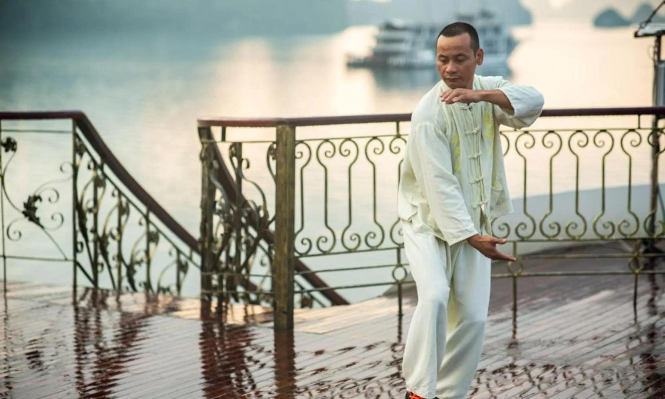 Day in Indochine Cruise Lan Ha Bay