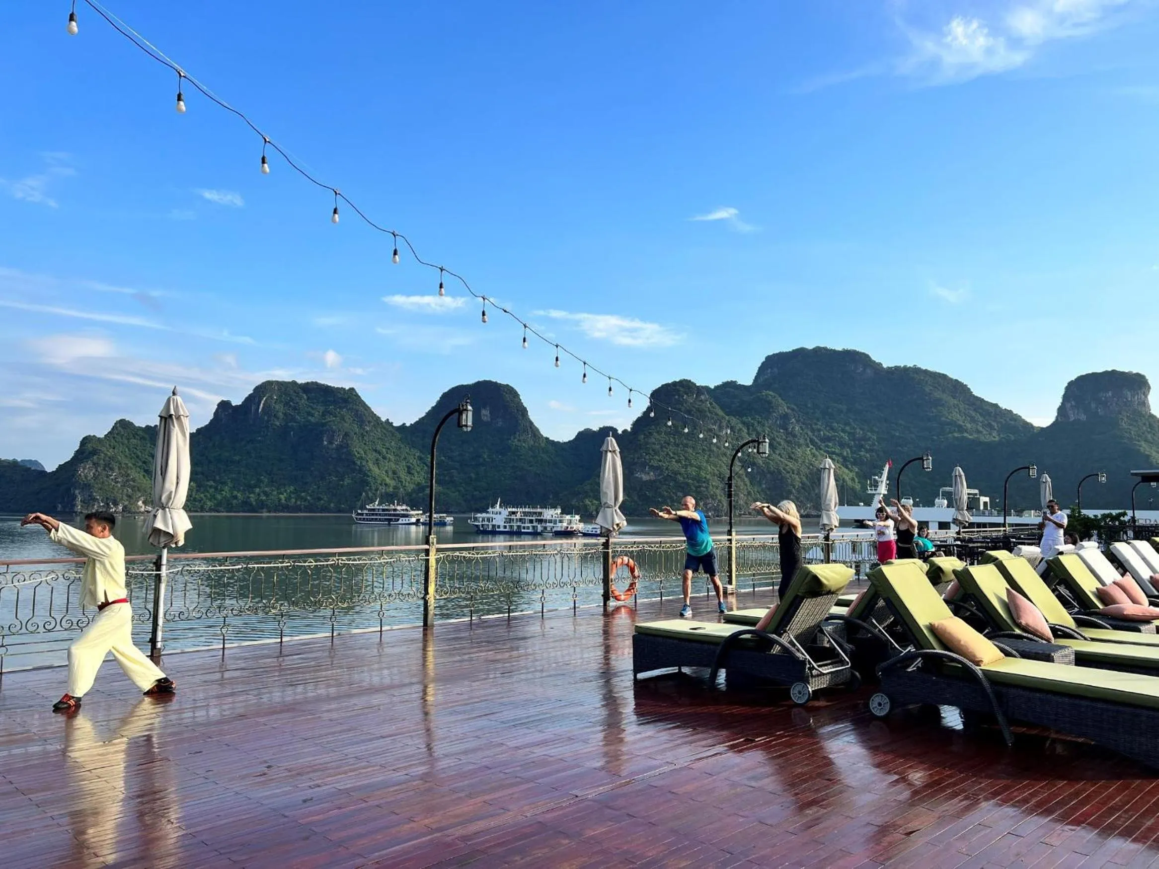 Activities in Indochine Cruise Lan Ha Bay