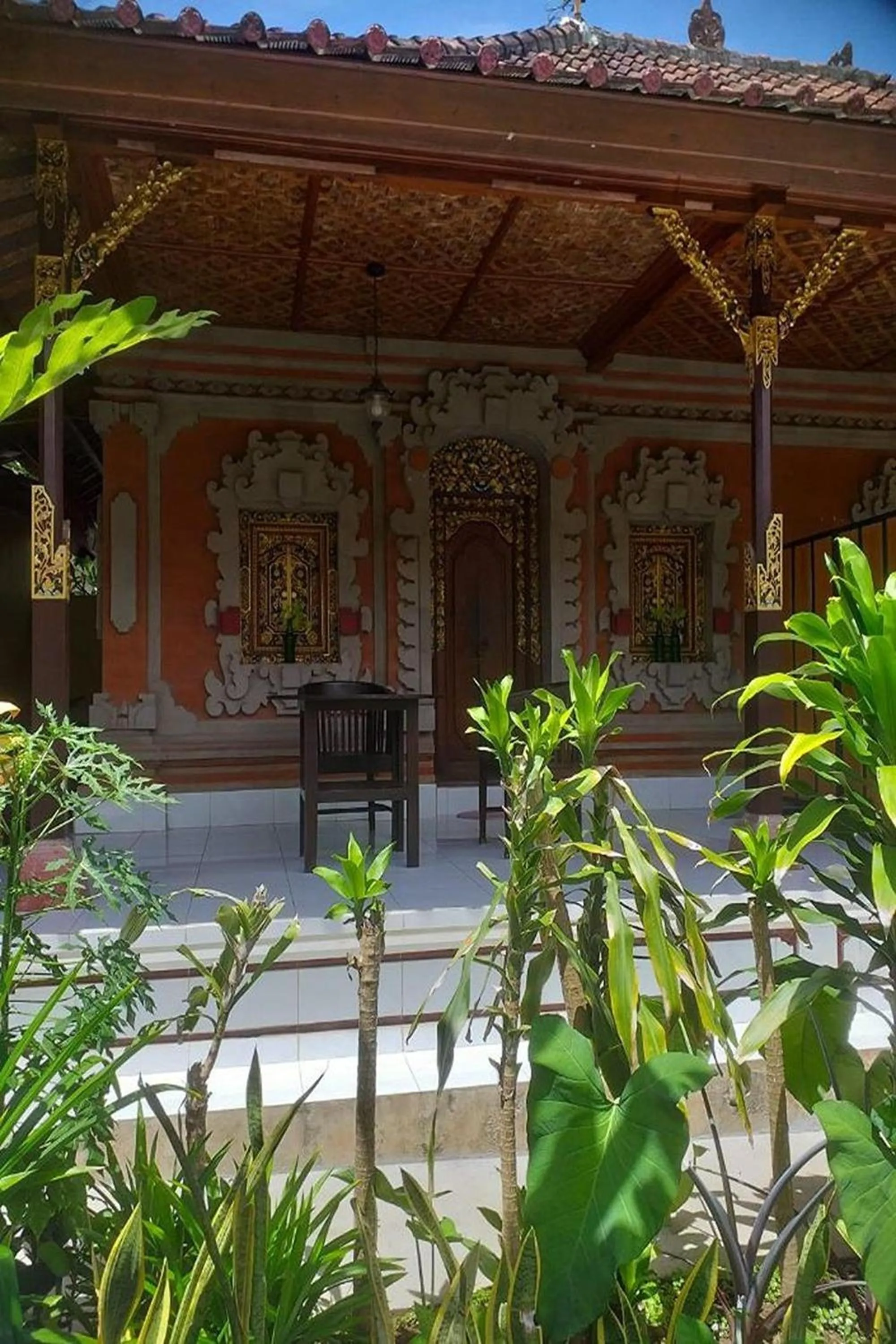 Property building in Nushe Hostel & Room