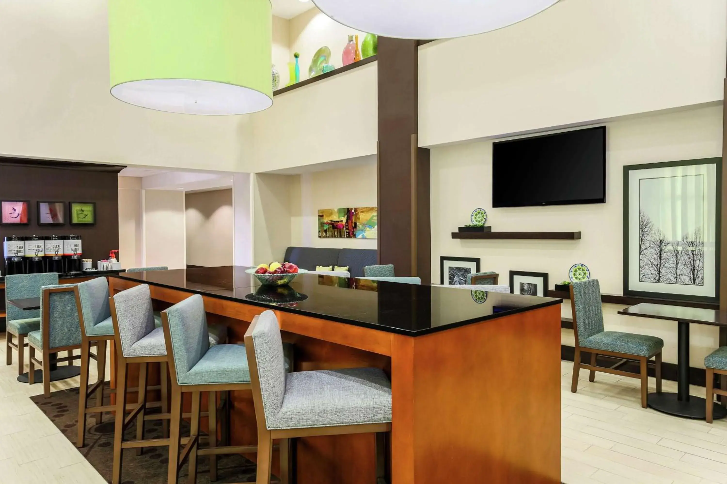 Lobby or reception in Hampton Inn & Suites Wheeling - The Highlands Lobby or reception in Hampton Inn & Suites Wheeling - The Highlands