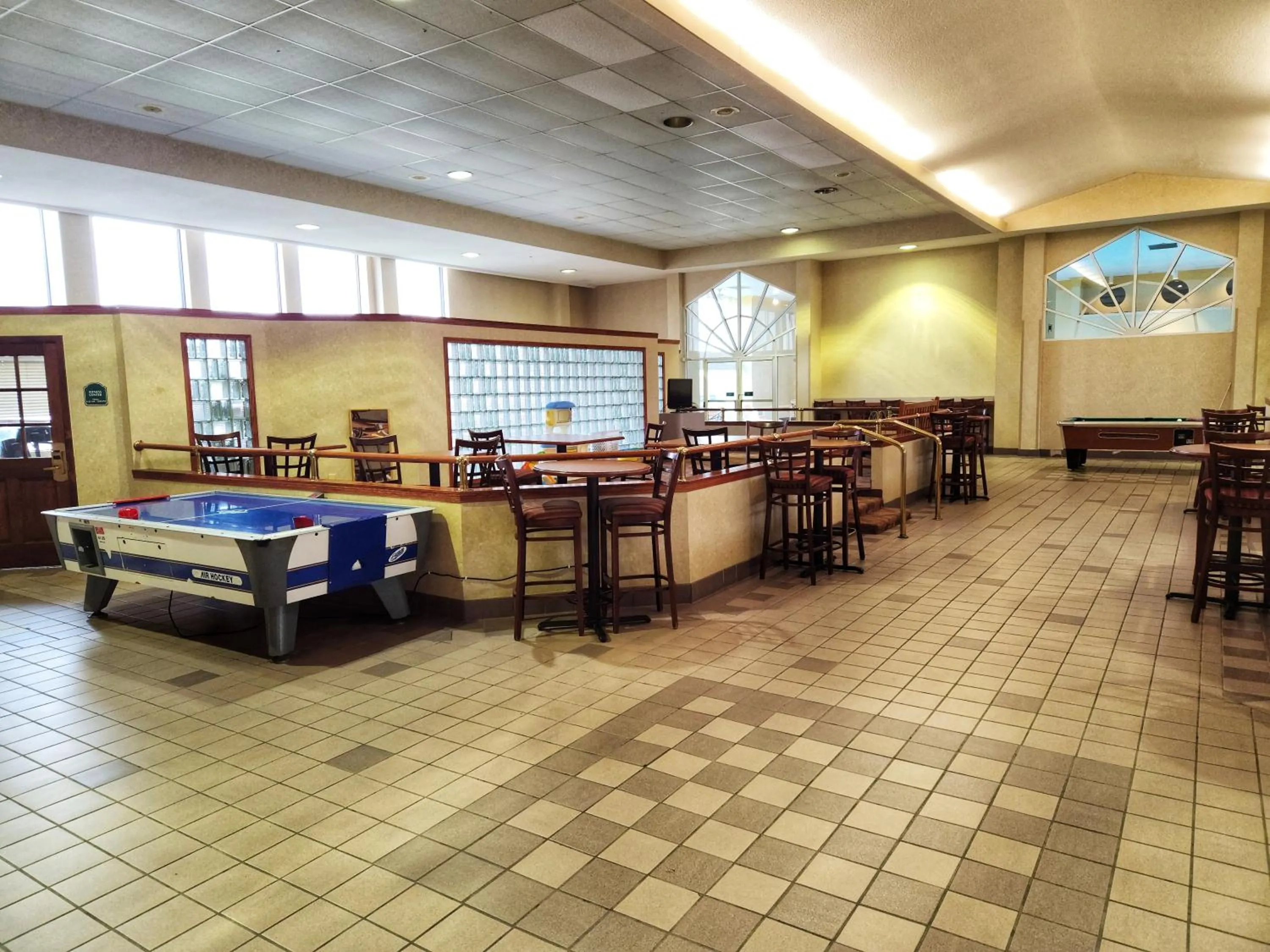 Breakfast in La Quinta by Wyndham Appleton College Avenue